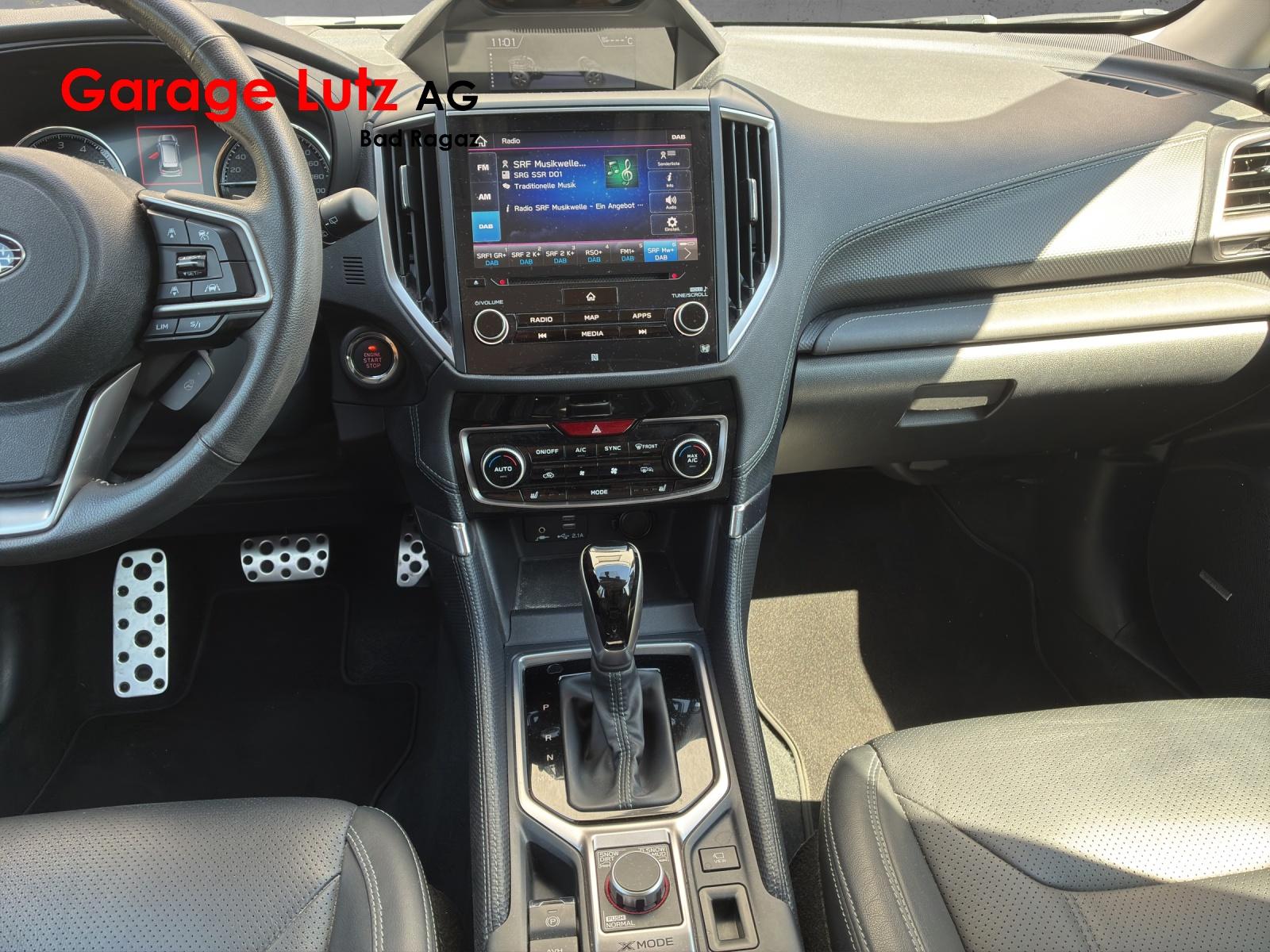 SUBARU Forester Station 2.0i e-Boxer Luxury-image-10