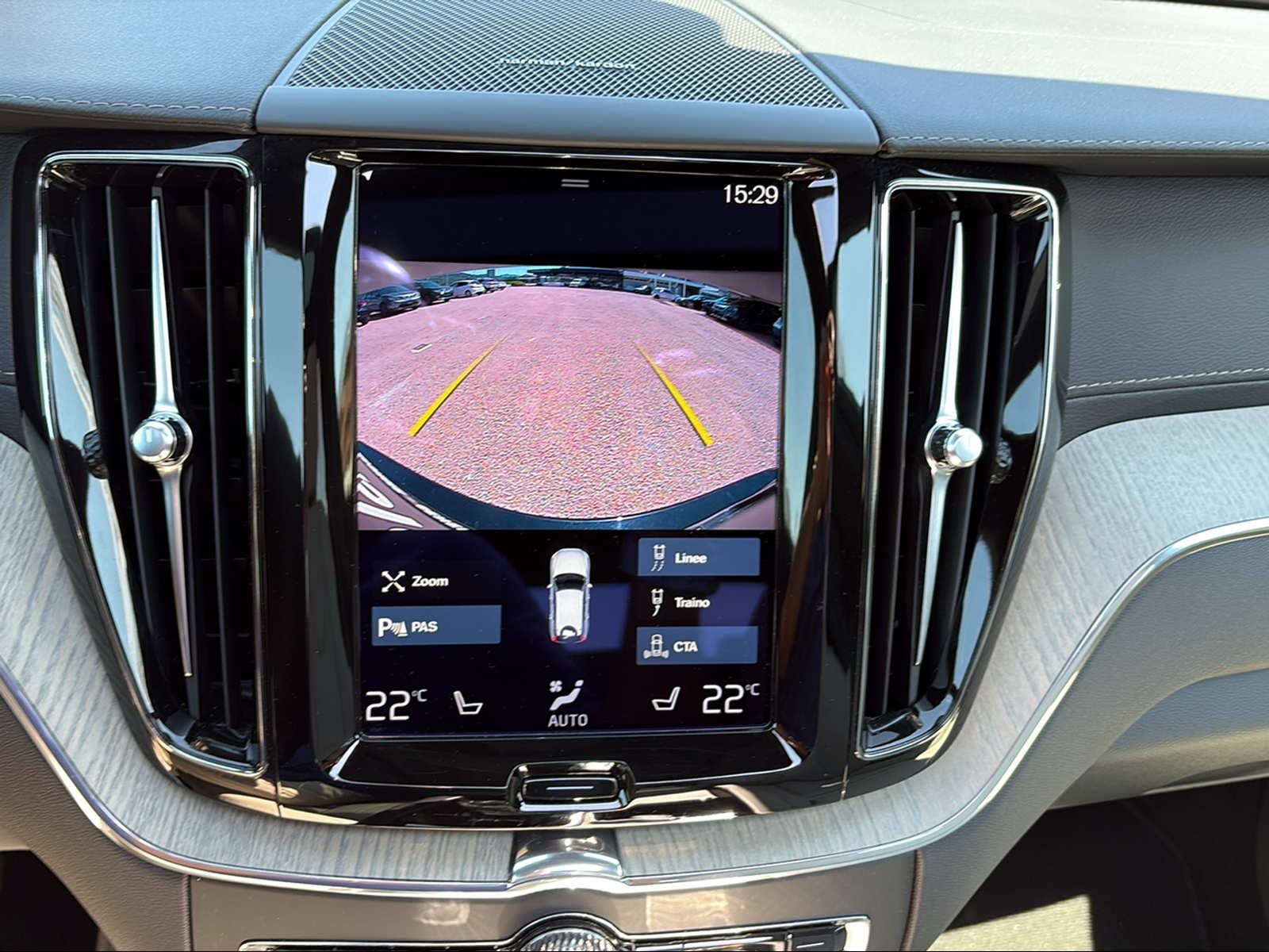 VOLVO XC60 T8 eAWD Inscription Geartronic-image-5