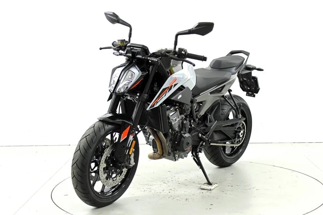 KTM 790 Duke-image-2