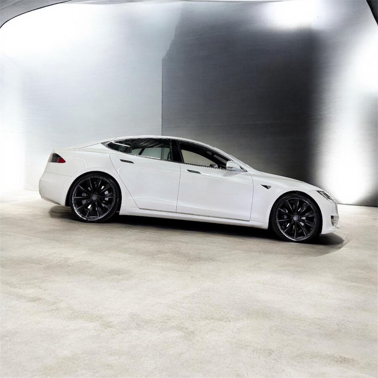TESLA S 90 D-image-2