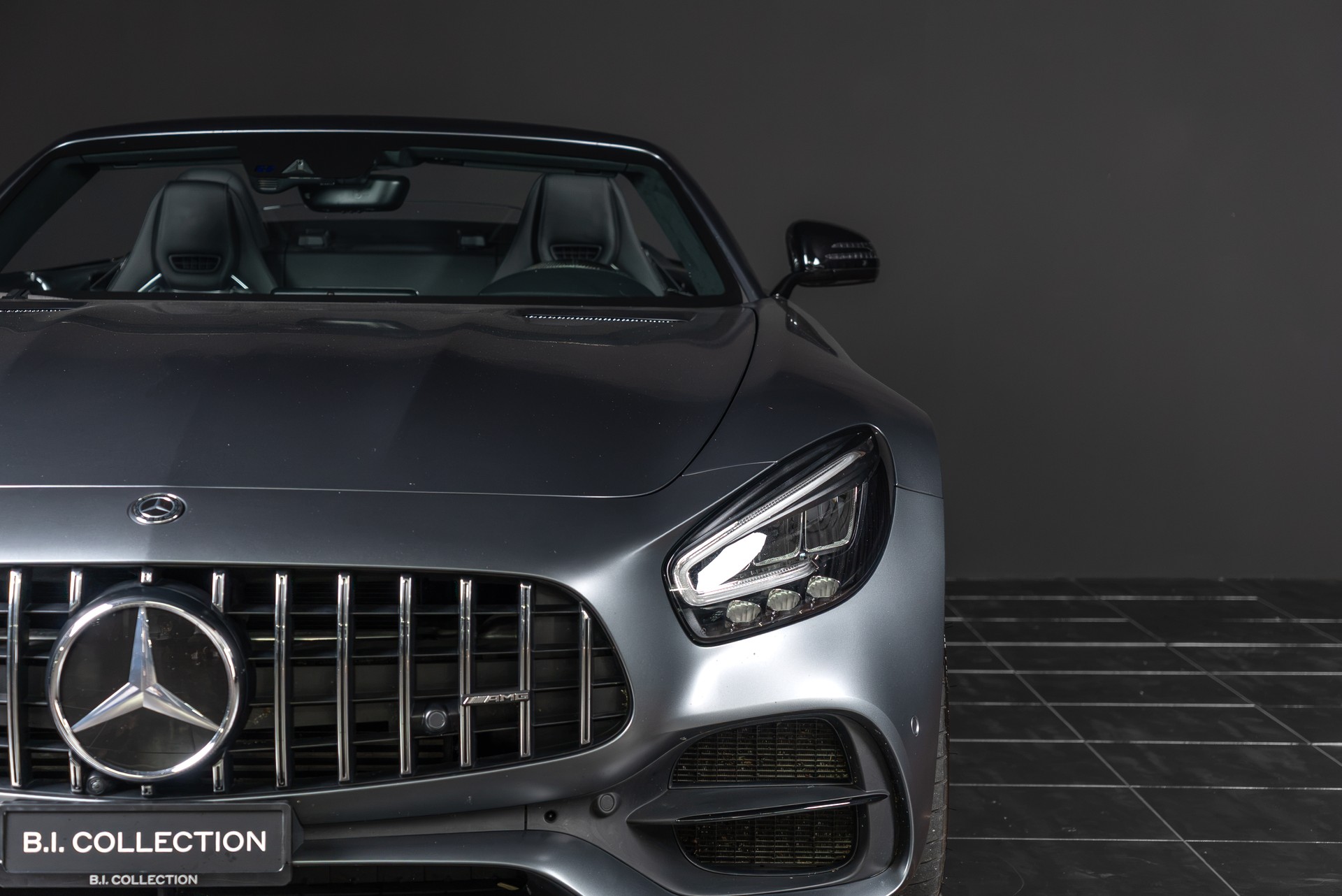 MERCEDES-BENZ AMG GT C Roadster Speedshift DCT-image-6