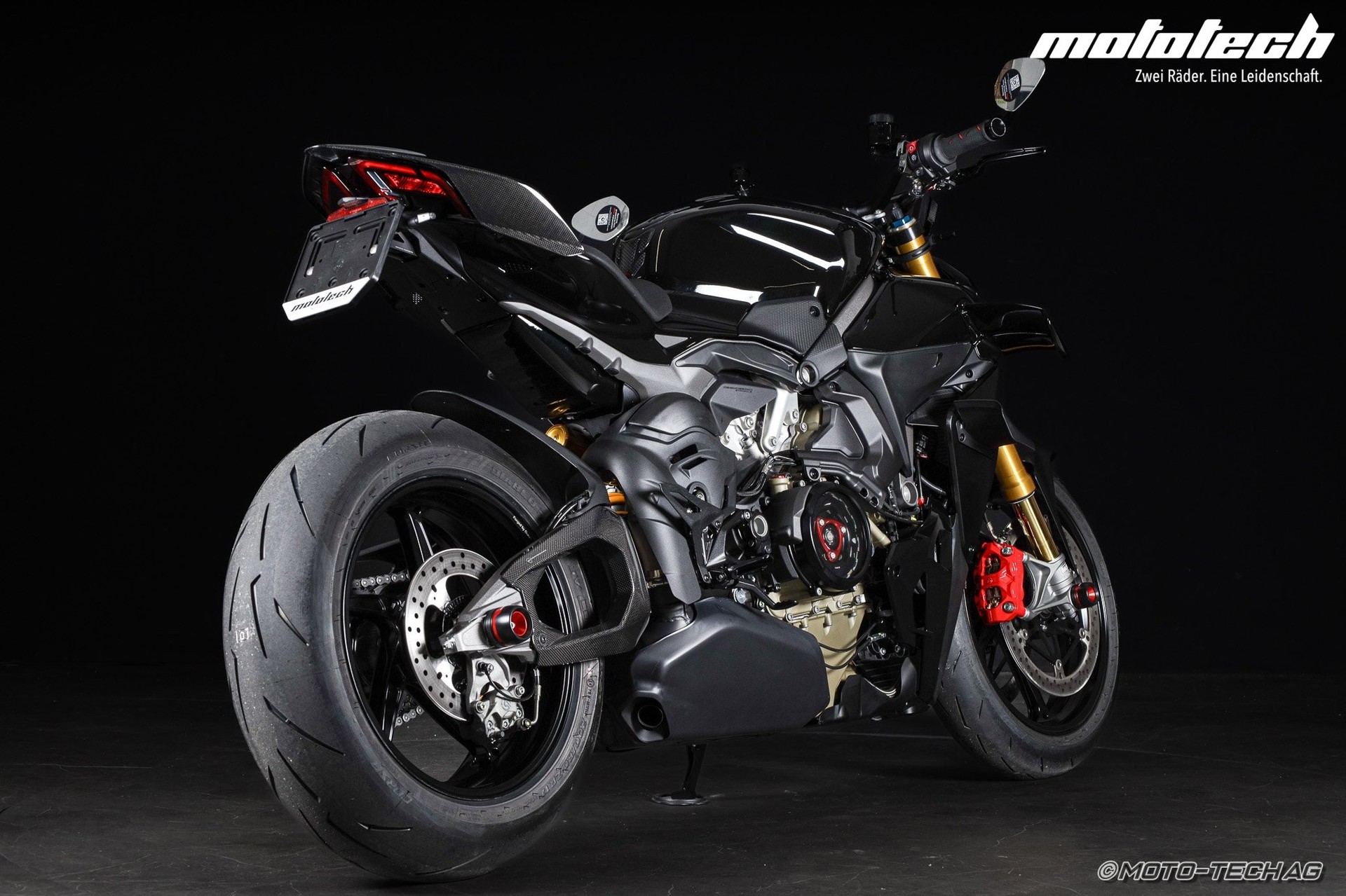 DUCATI Streetfighter V4 S-image-2