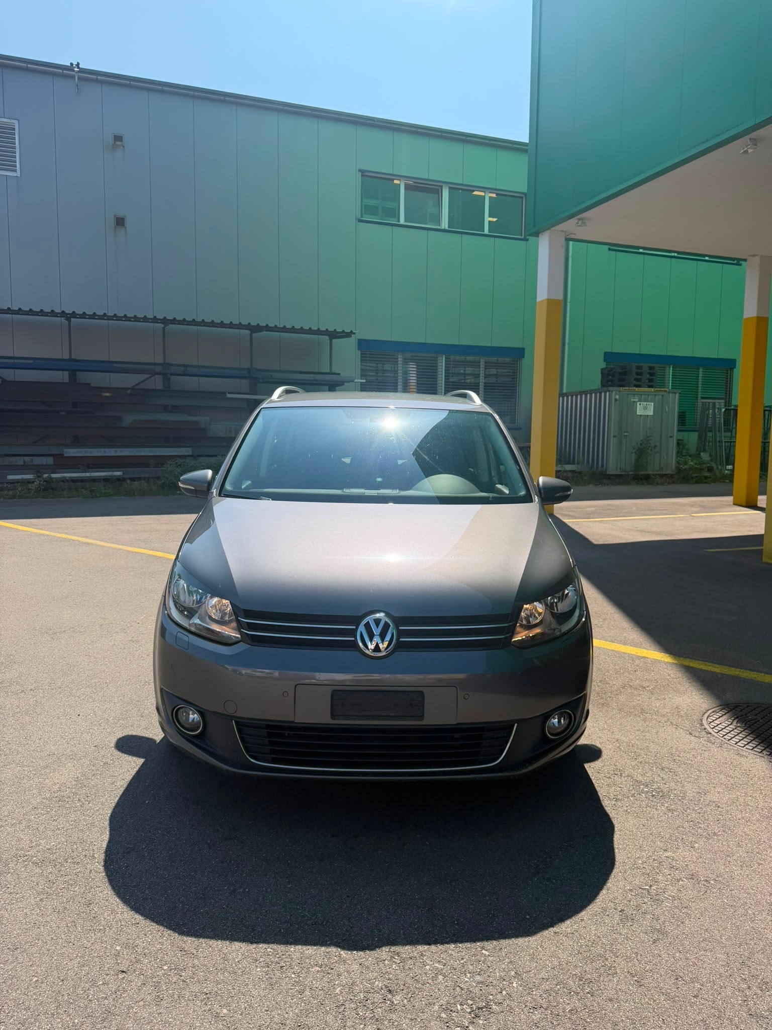 VW Touran 1.4 TSI Team DSG-image-1