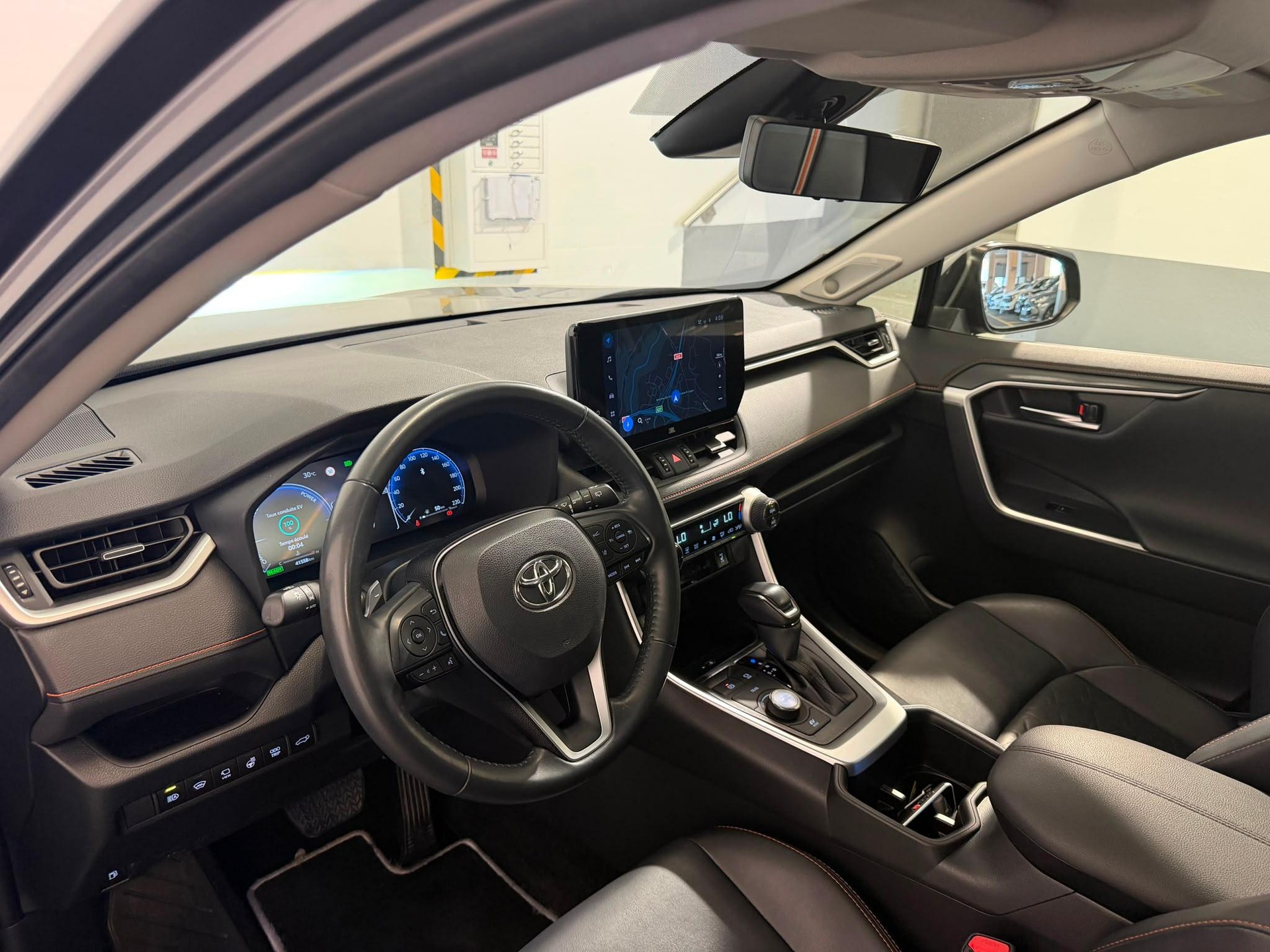 TOYOTA RAV4 2.5 HEV Adventure-image-4