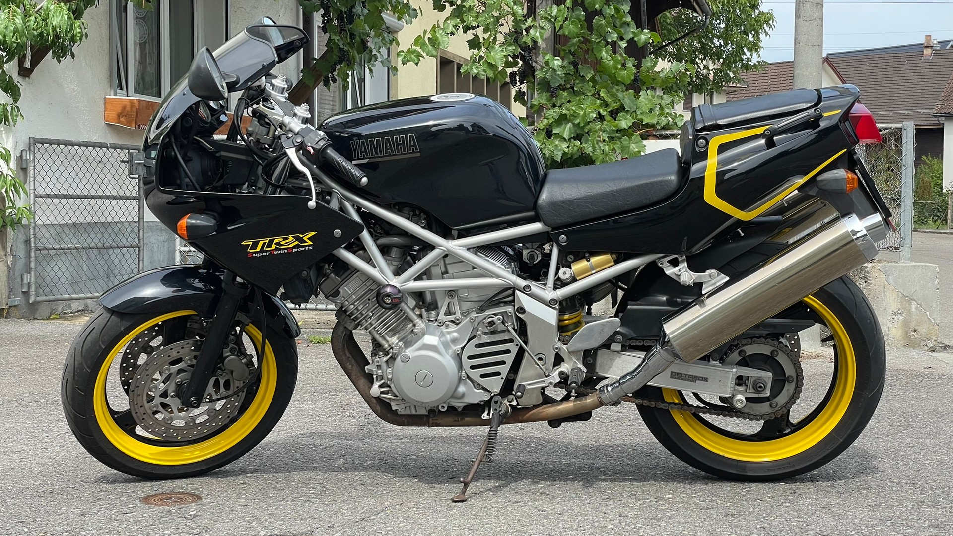YAMAHA TRX 850-image-2