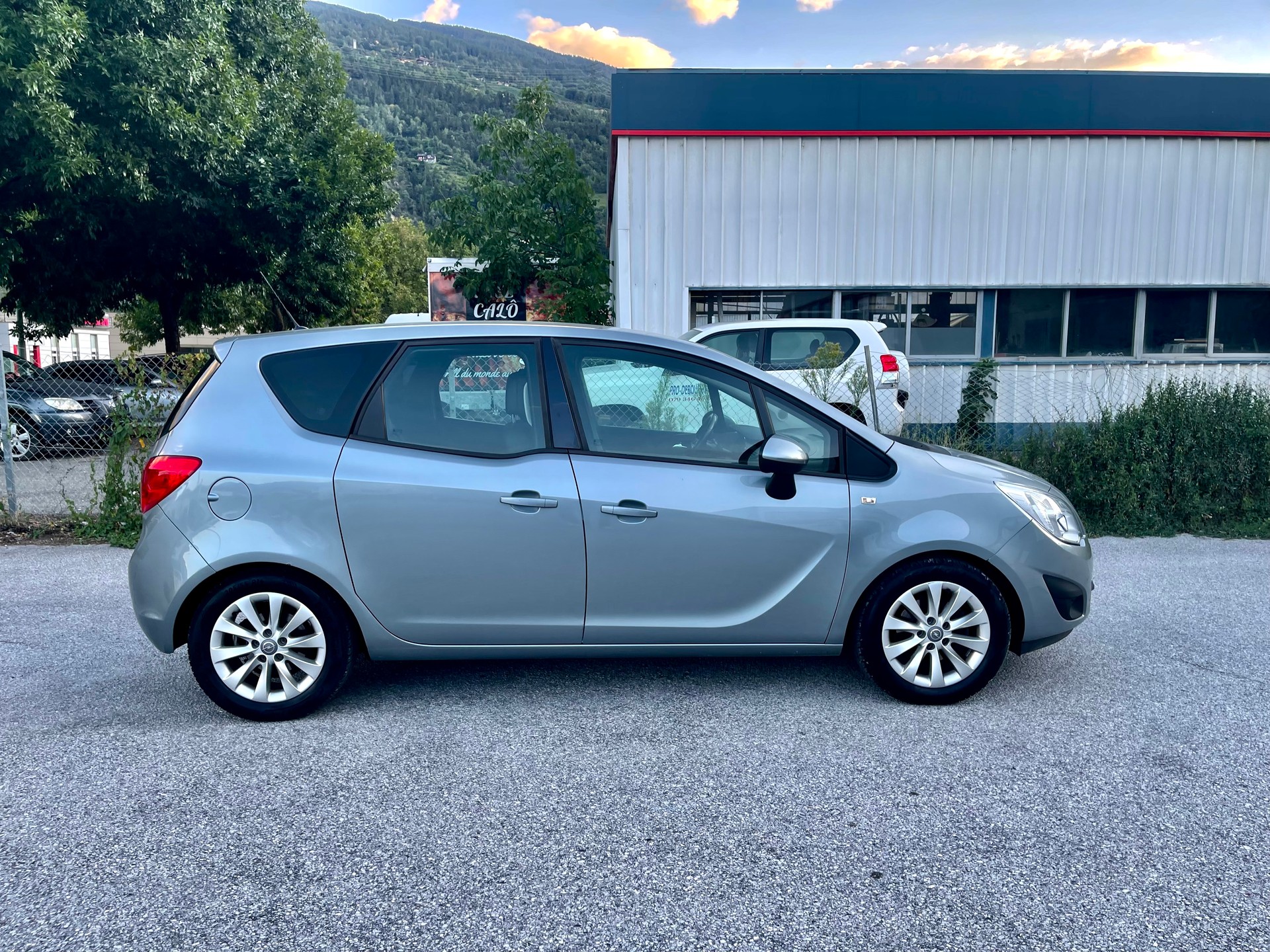 OPEL Meriva 1.4 Turbo Cosmo Automatic-showroom-element-1