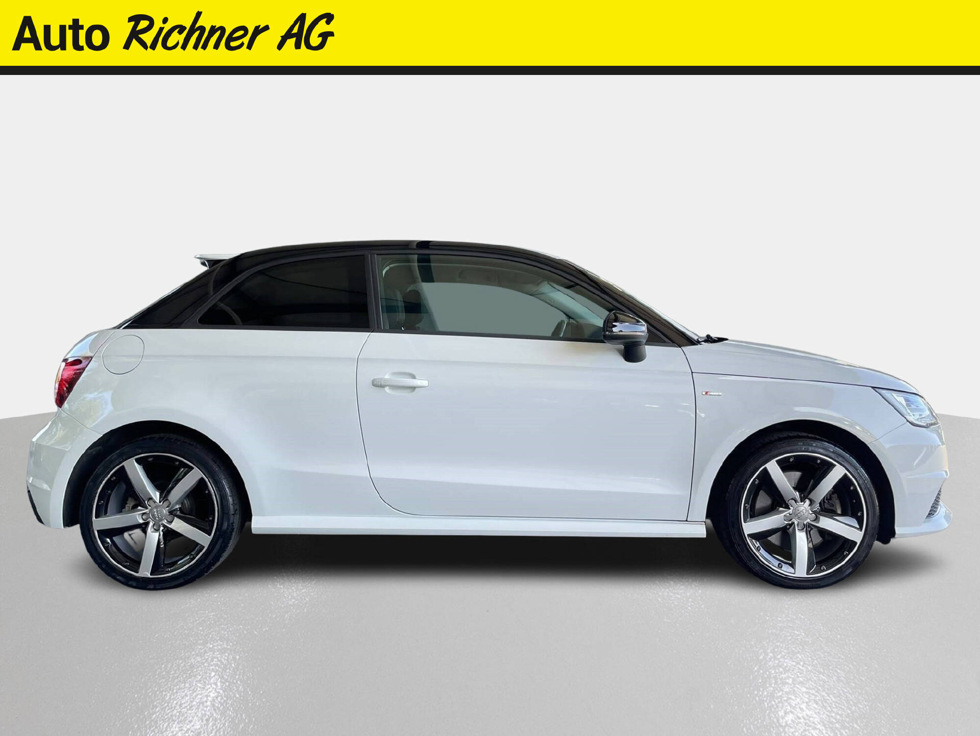AUDI A1 1.8 TFSI Sport S-Tronic-showroom-element-2