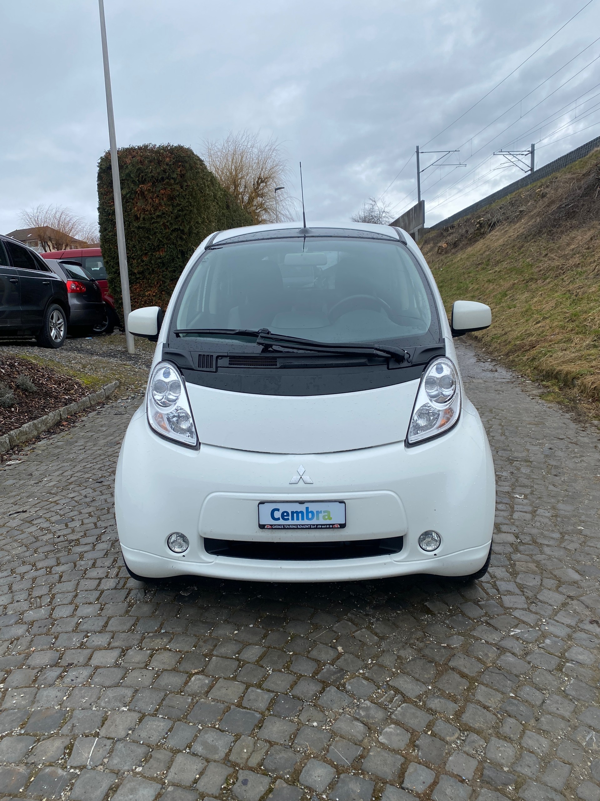 MITSUBISHI i MiEV Style