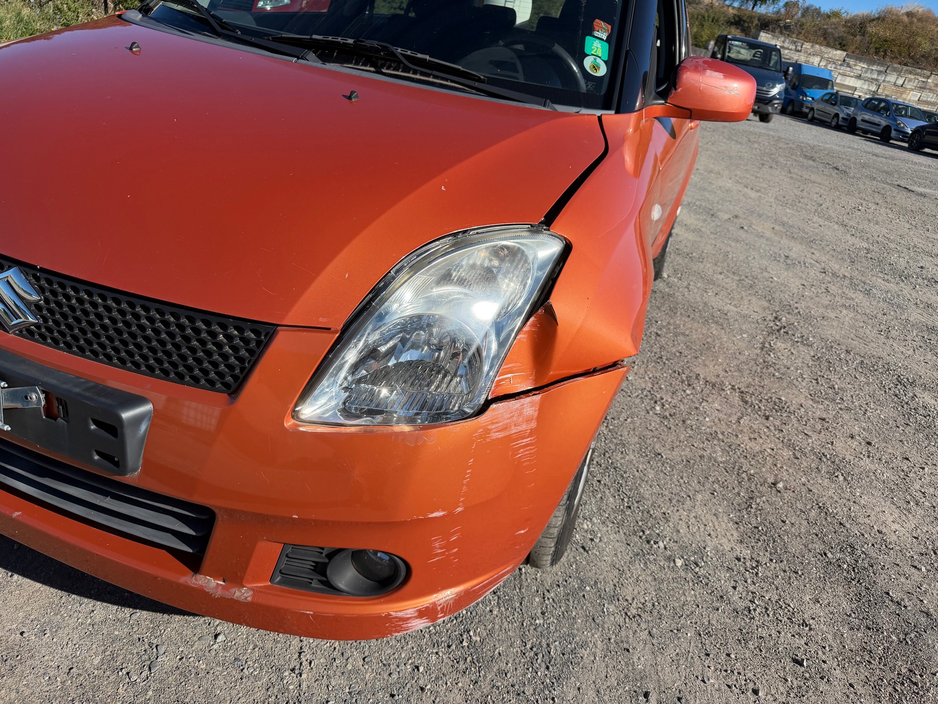 SUZUKI Swift 1.3i 16V GL Top 4x4-image-12