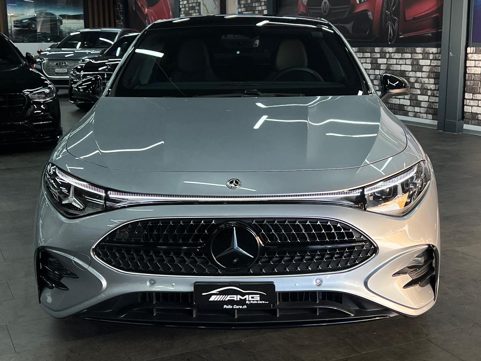 MERCEDES-BENZ CLA 200 AMG Line Limited Silver&Black Performance 3 Jahre Werksgarantie & Gratisservice 8G-DCT-showroom-element-2