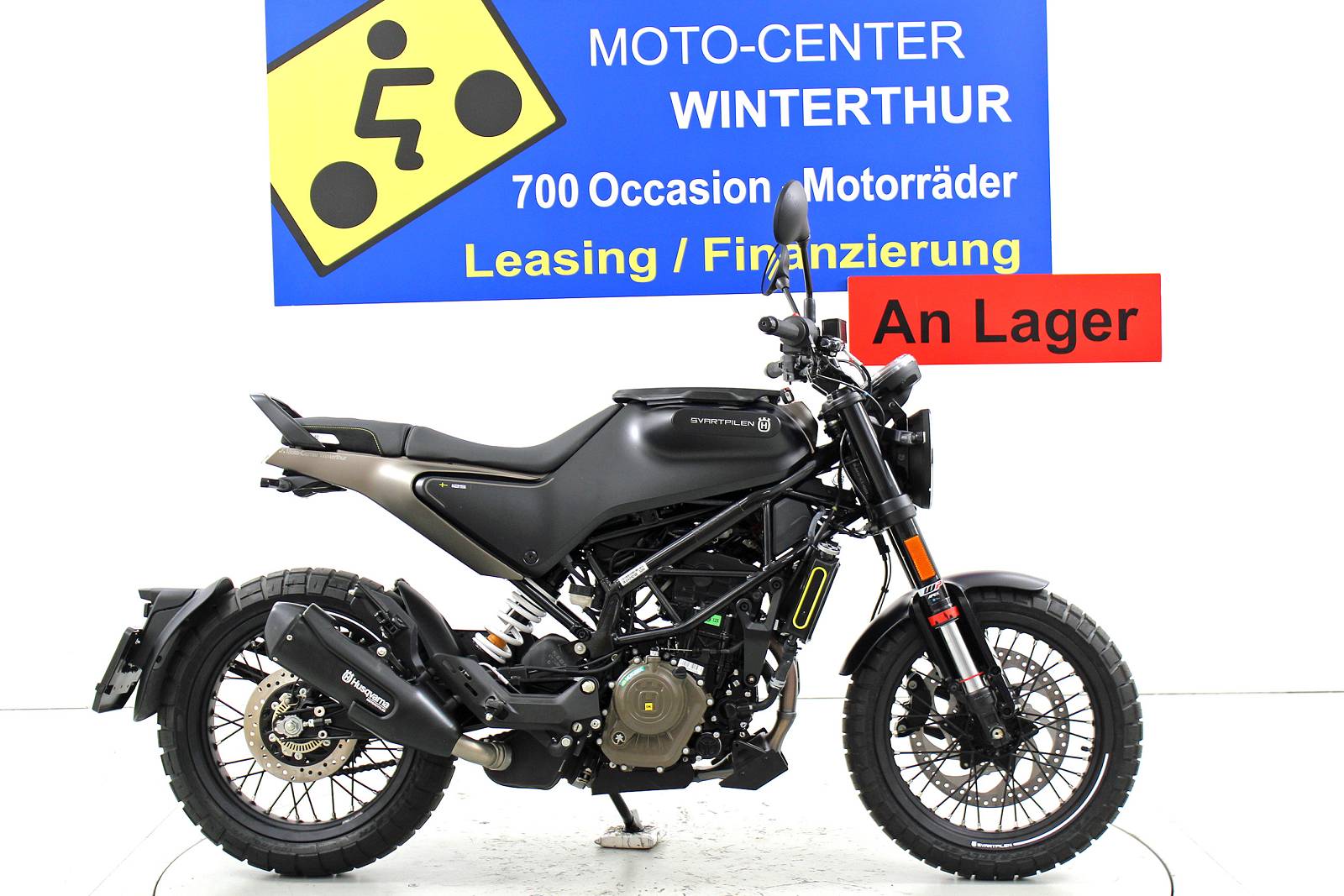 HUSQVARNA Svartpilen 125 ABS-image-0