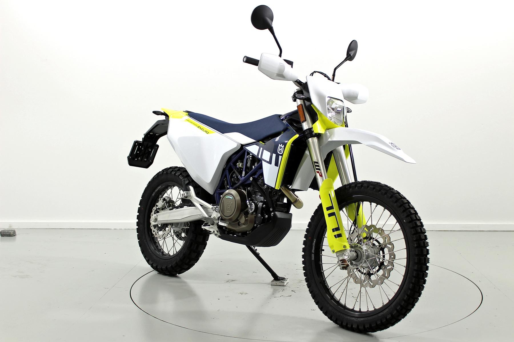 HUSQVARNA 701 Enduro ABS-image-1