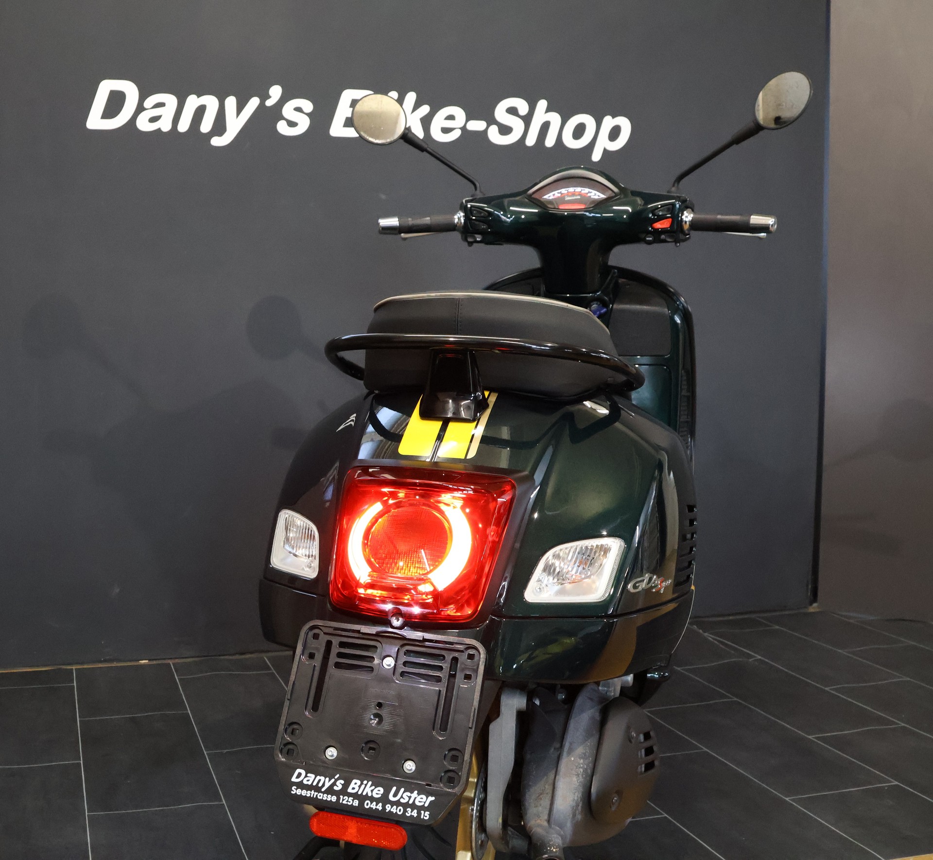 PIAGGIO Vespa GTS 300 HPE Racing Sixties ABS/ASR-image-14