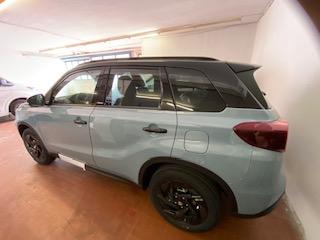 SUZUKI Vitara 1.4 T Black Edition Top Hybrid 4x4-image-4