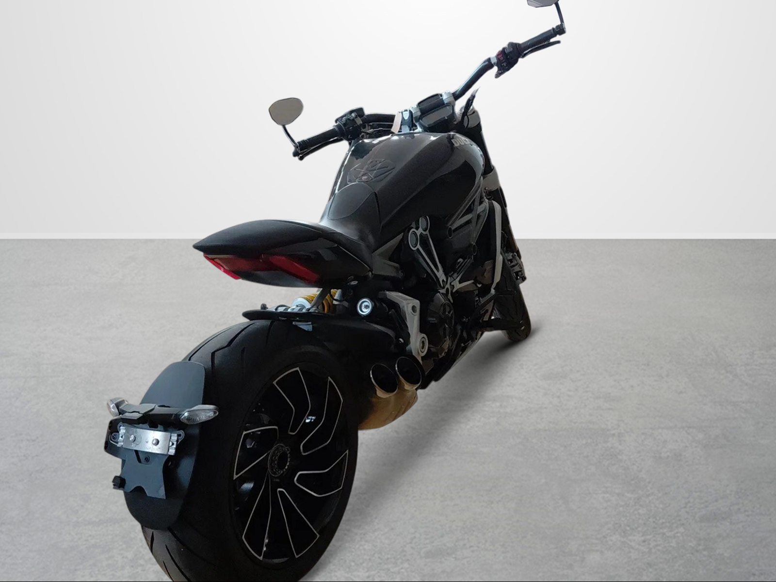 DUCATI XDiavel 1260-image-2