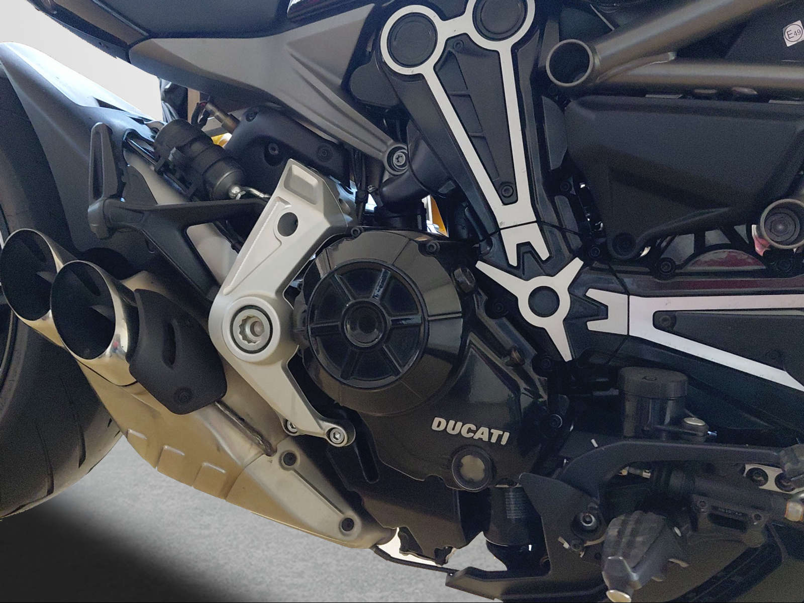 DUCATI XDiavel 1260-image-13