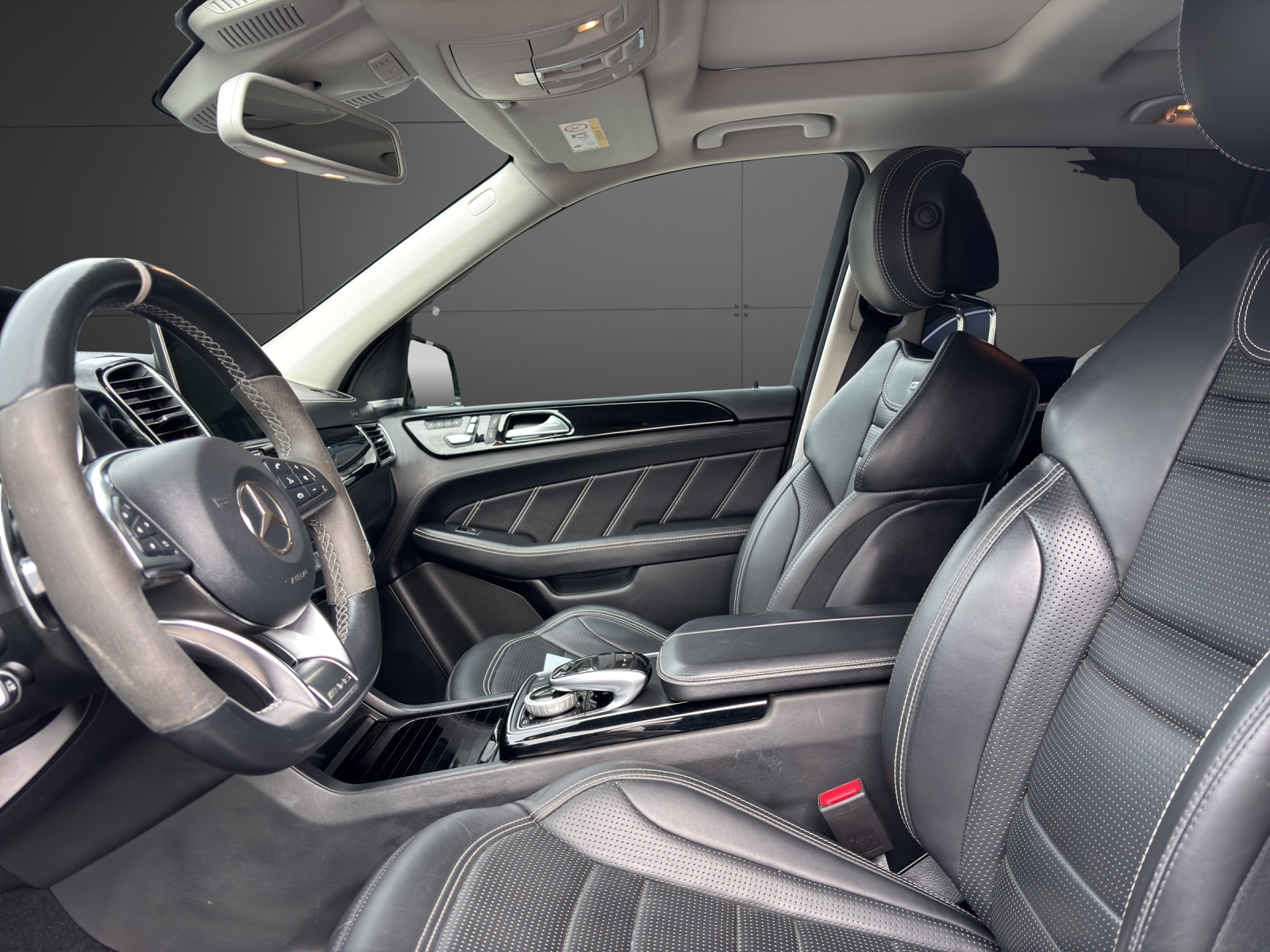 MERCEDES-BENZ GLE 63 S AMG 4Matic Speedshift Plus 7G-Tronic-showroom-element-2