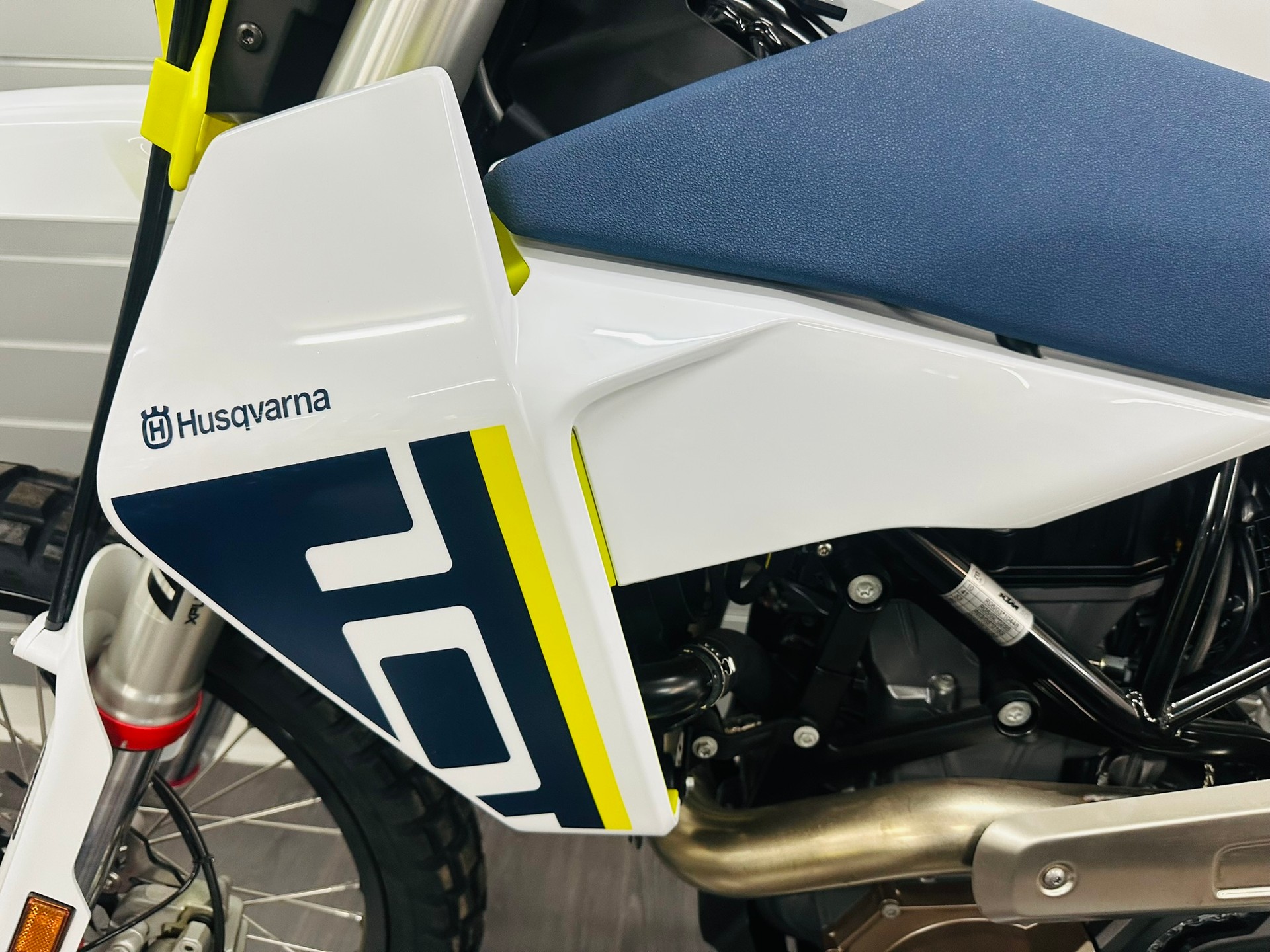 HUSQVARNA 701 Enduro (35kW)-image-1