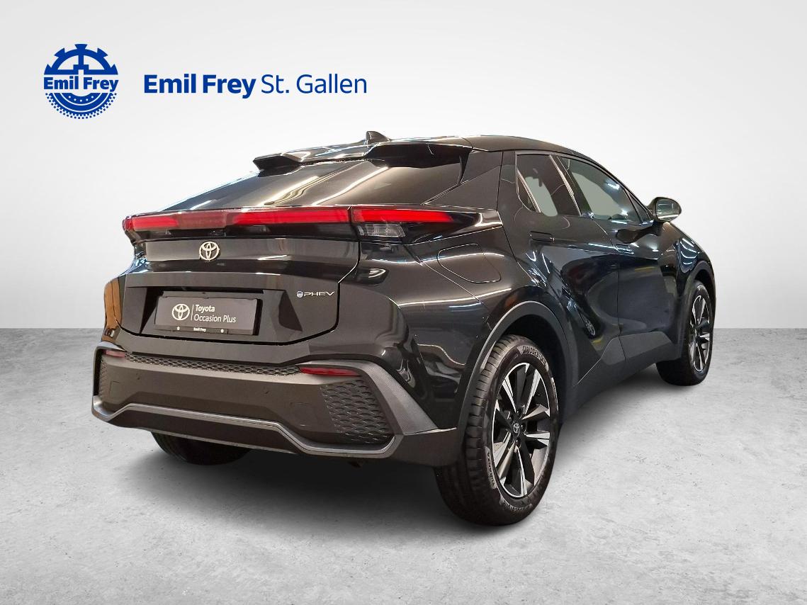 TOYOTA C-HR 2.0 PHEV Swiss Edition-image-4