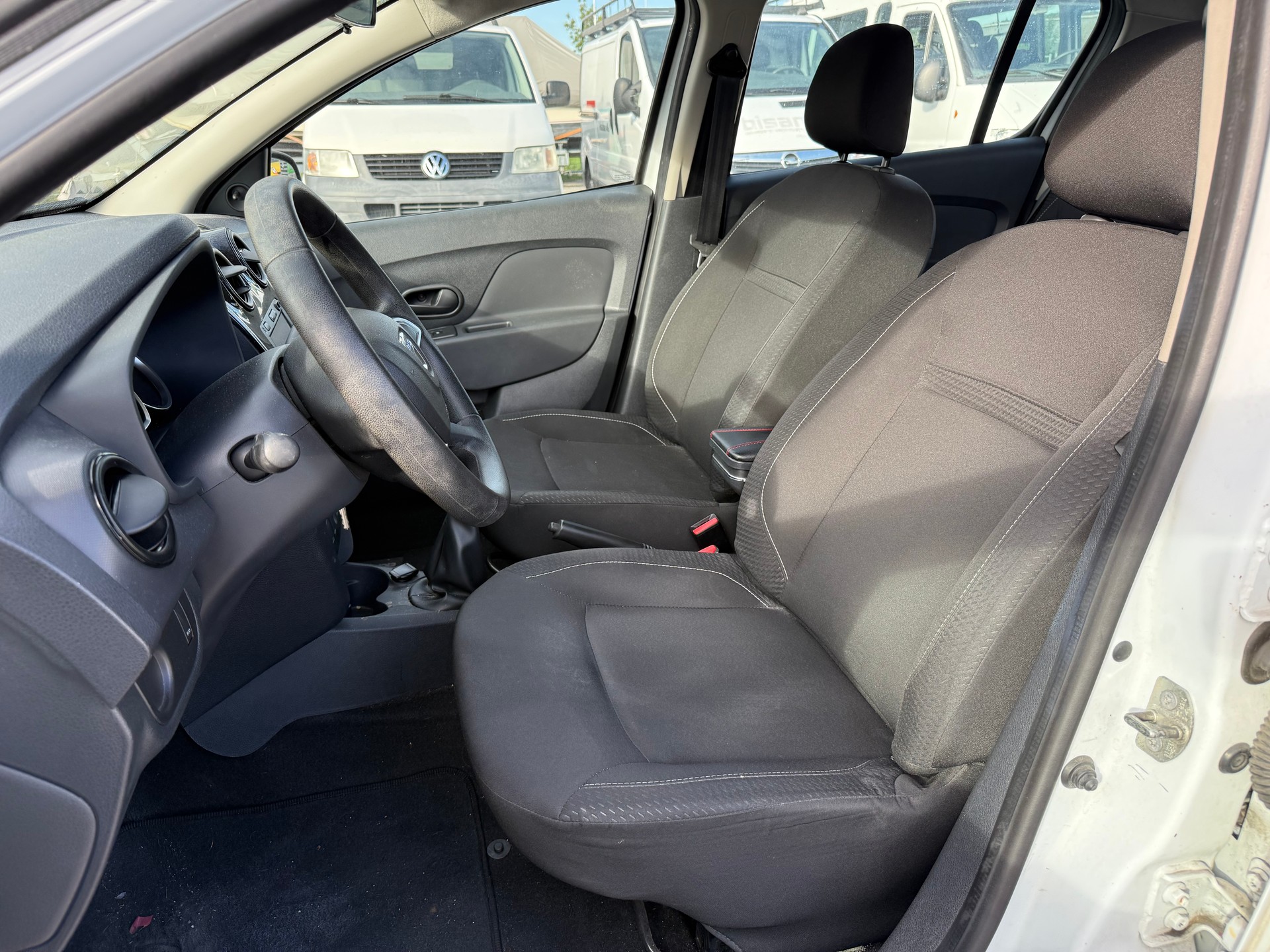 DACIA Sandero TCe 90 Comfort-image-9