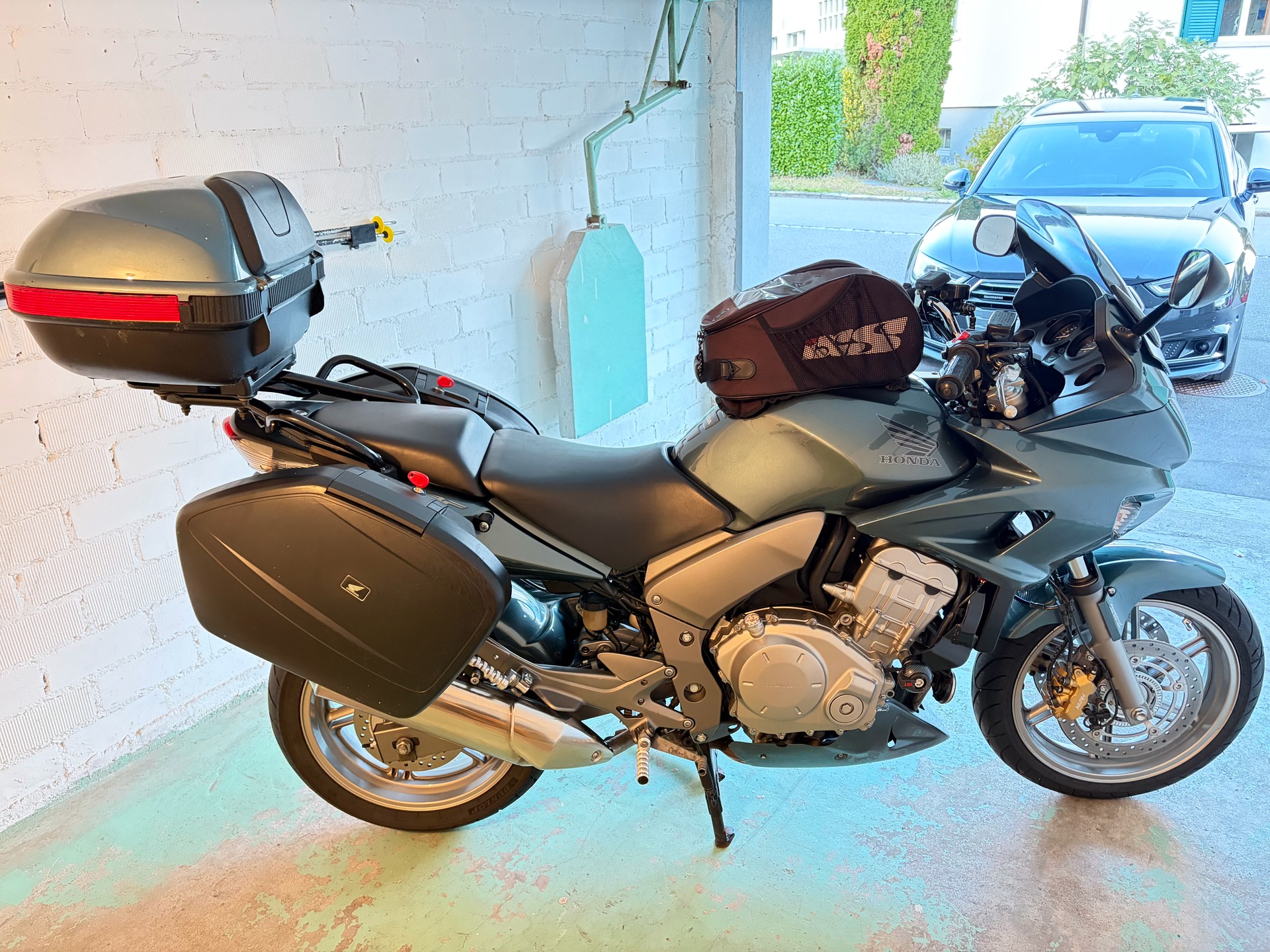 HONDA CBF 1000 ABS-image-5