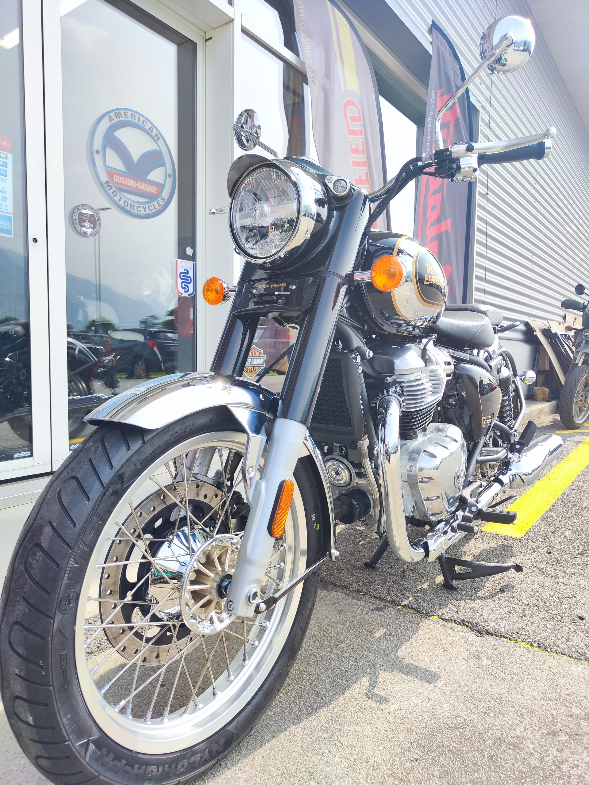 ROYAL ENFIELD Classic 650-image-2