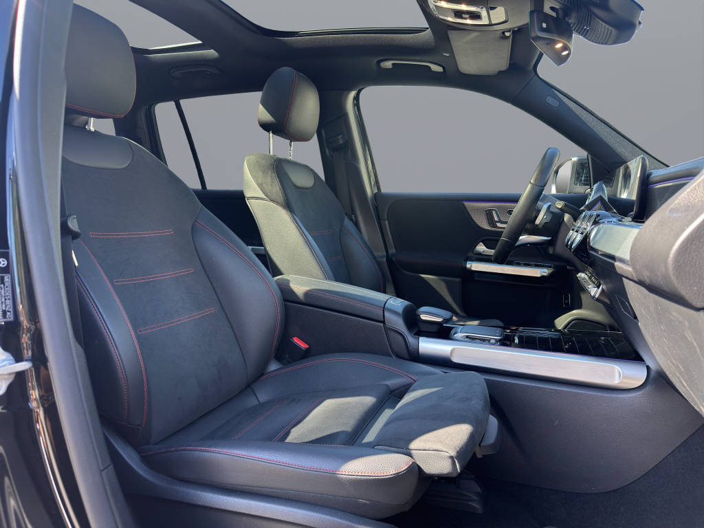MERCEDES-BENZ EQB 350-image-12