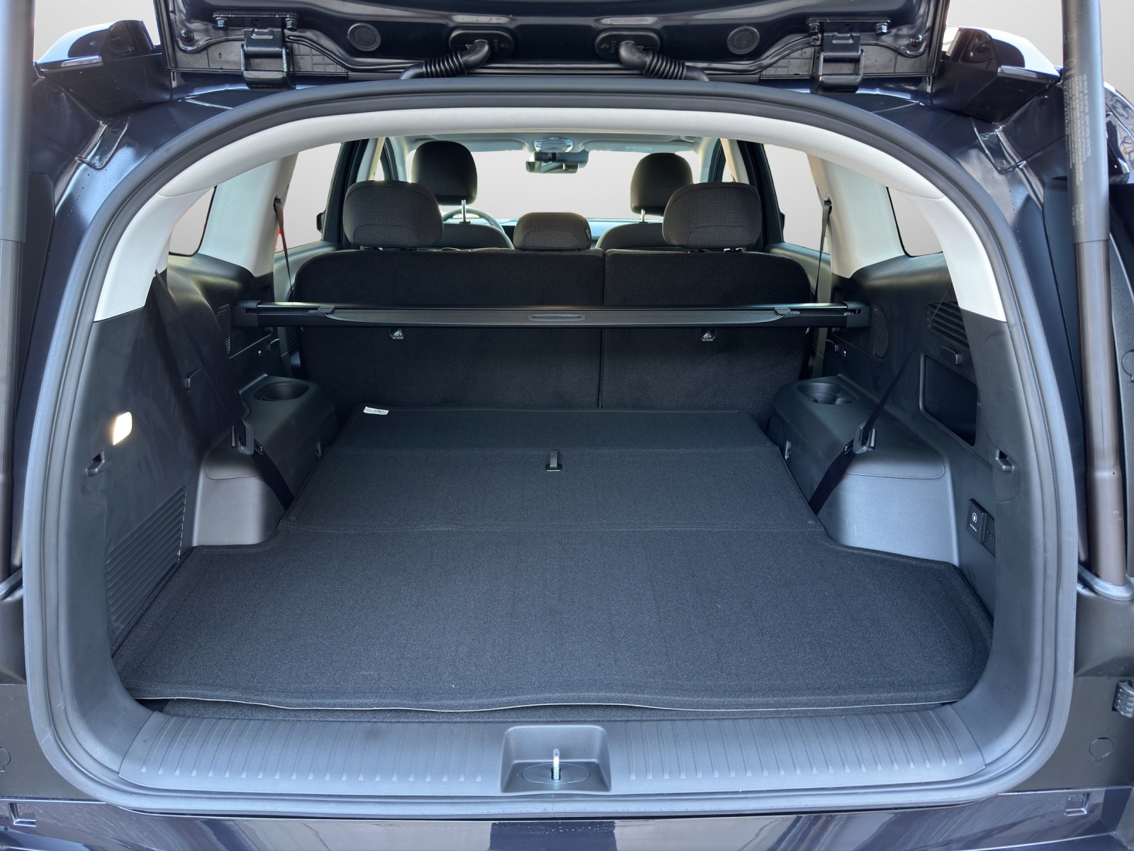 HYUNDAI Ioniq 9 Amplia 4WD-image-13