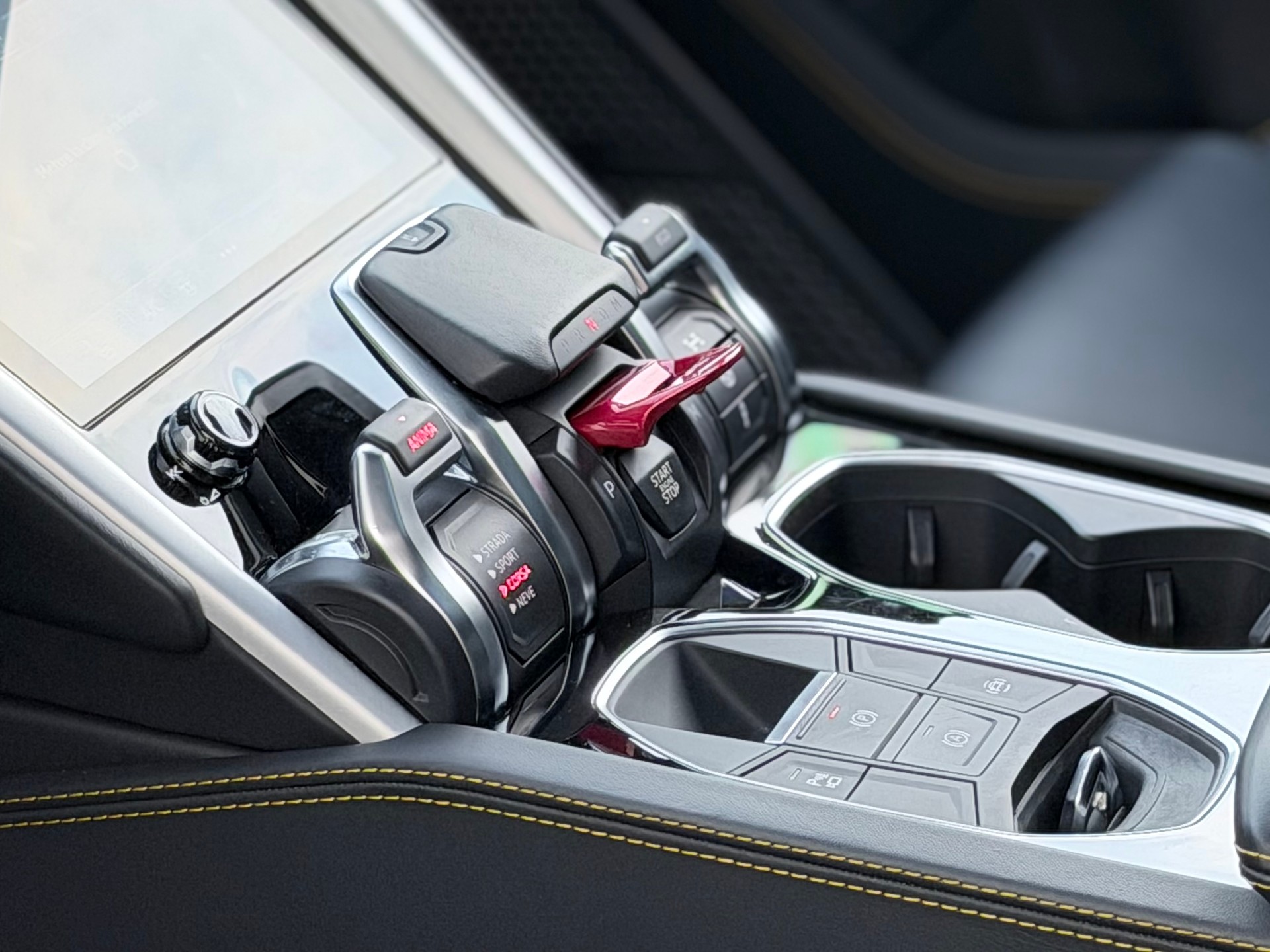 LAMBORGHINI Urus E-Gear-image-5