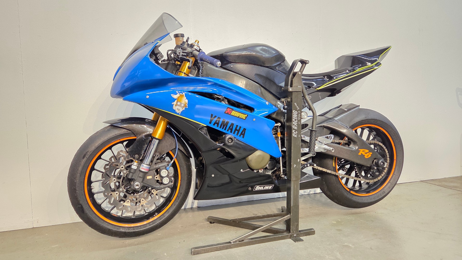 YAMAHA YZF-R6-image-3