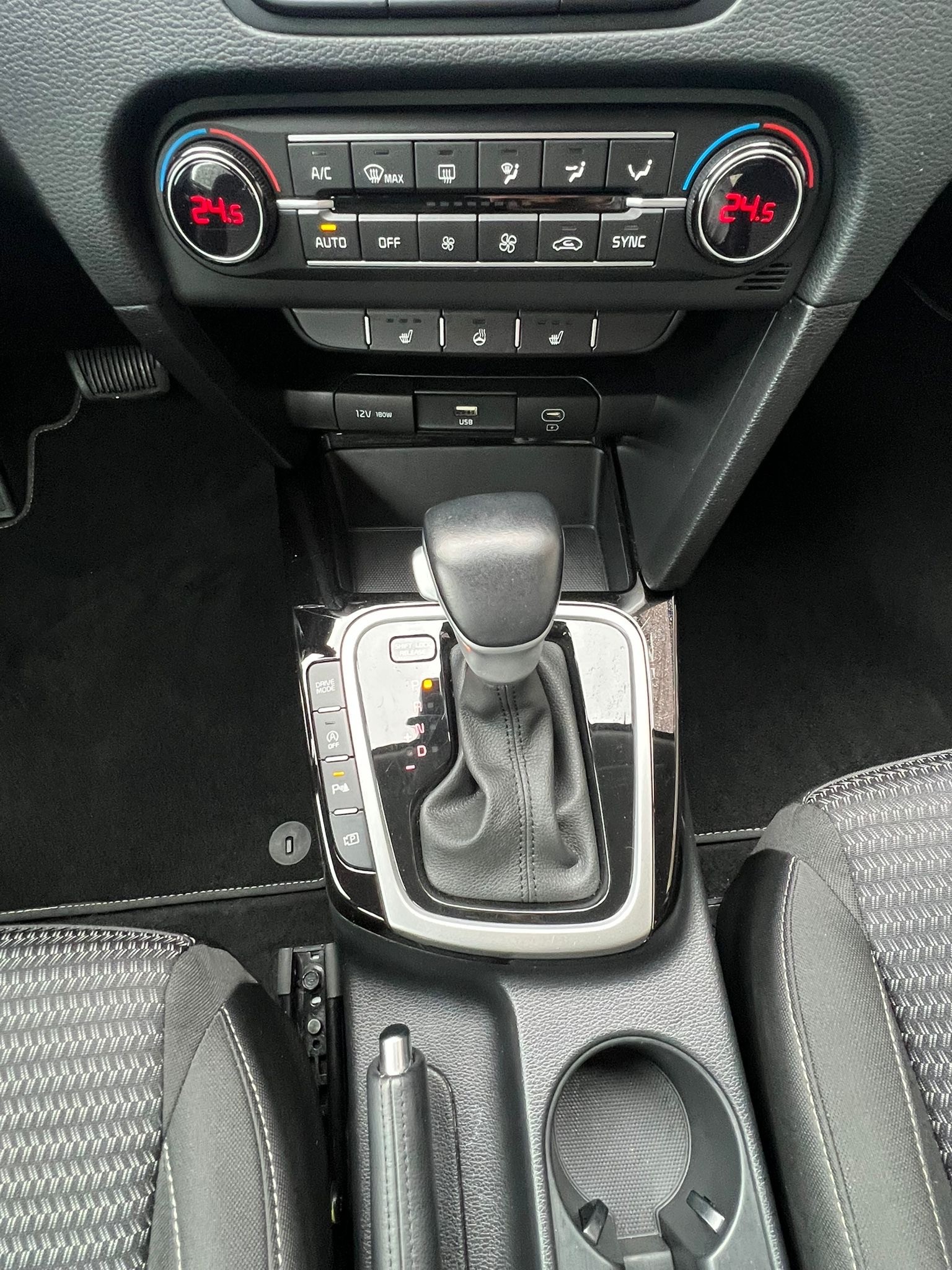 KIA Ceed Sportswagon 1.5 T-GDi MHEV Power DCT-image-14