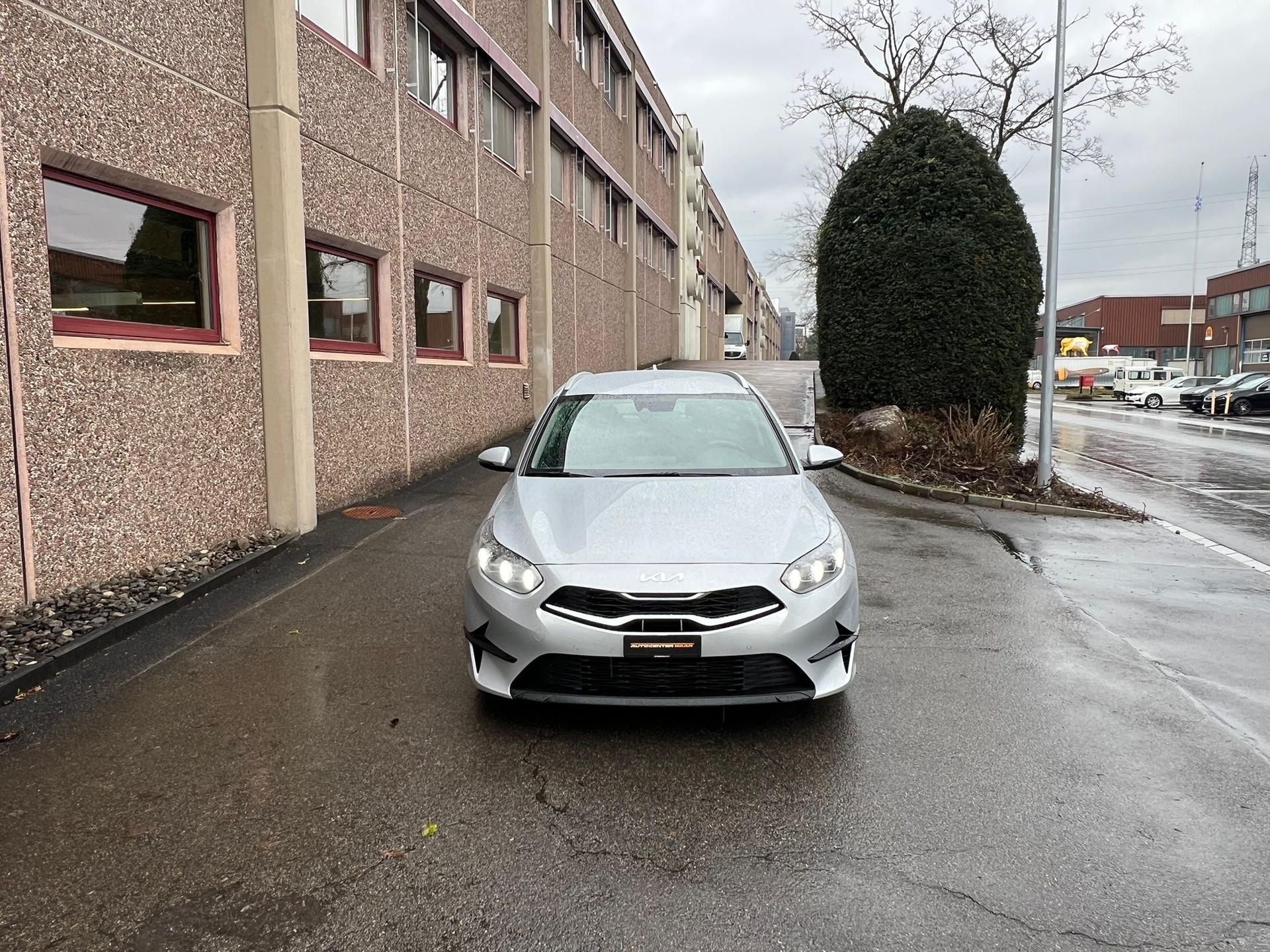 KIA Ceed Sportswagon 1.5 T-GDi MHEV Power DCT-showroom-element-1