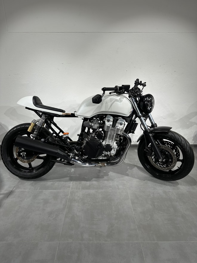 HONDA CB 750 F2 Seven Fifty-image-11