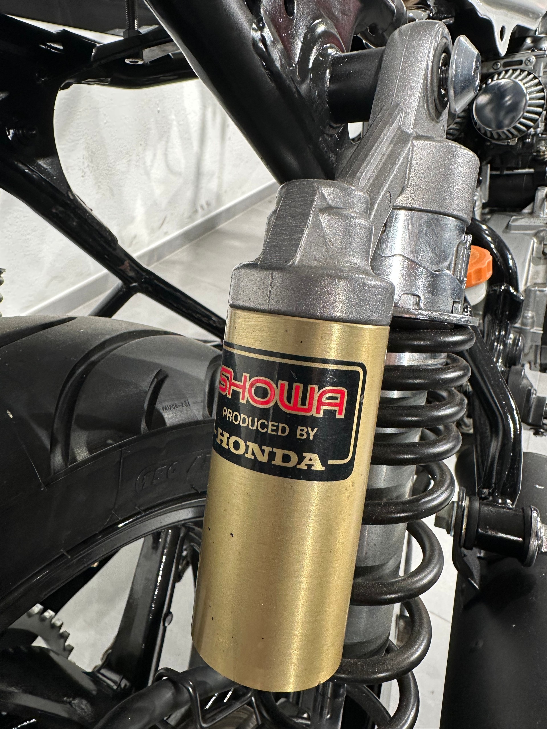 HONDA CB 750 F2 Seven Fifty-image-9