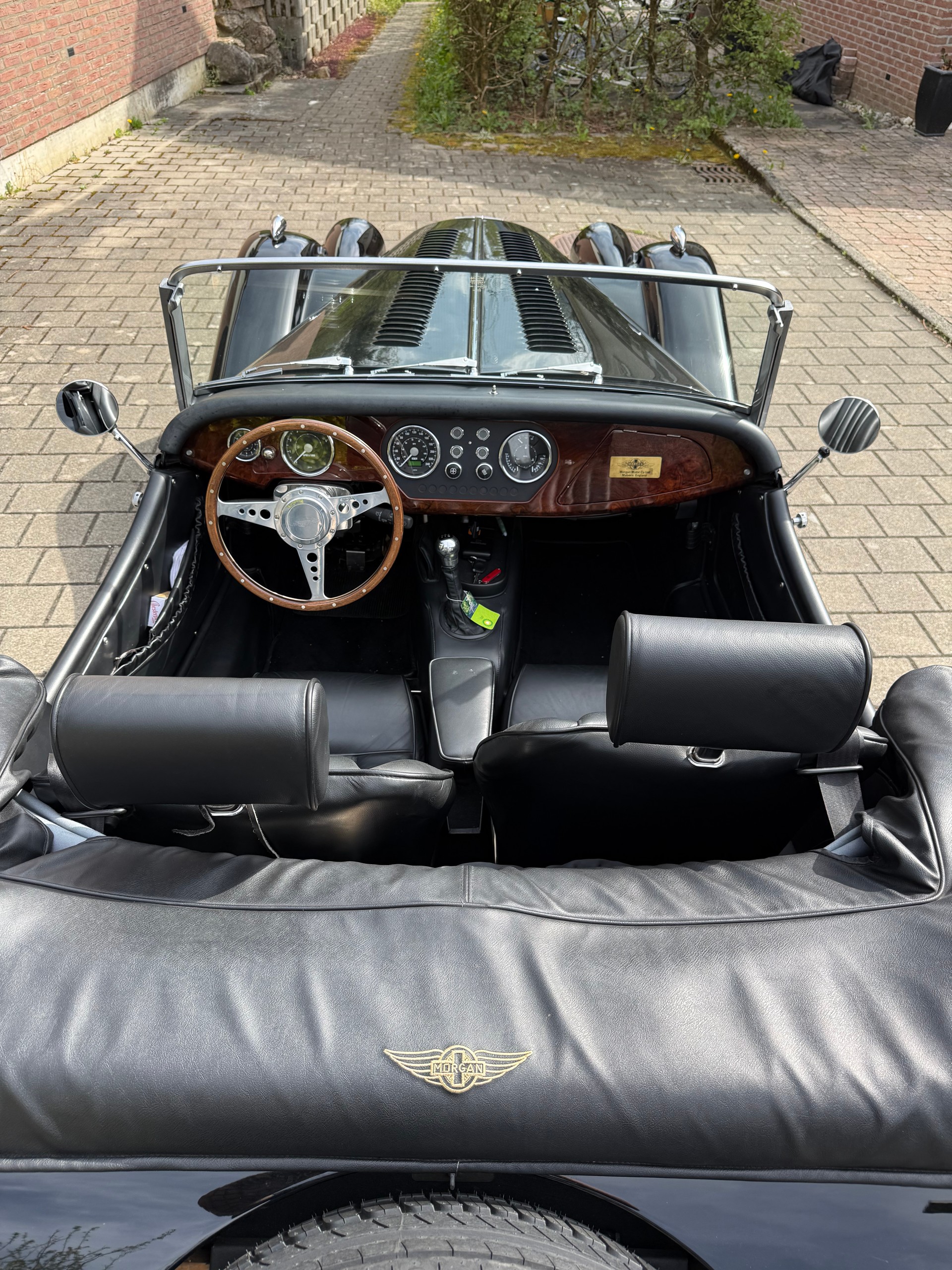 MORGAN Roadster 3.0 Swiss Pack-image-3