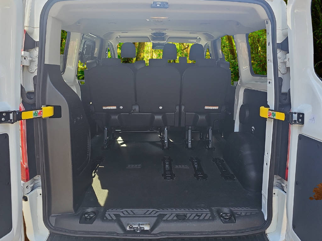 FORD Transit Custombi 320 L1 2.0 TDCi 130 Trend-image-4