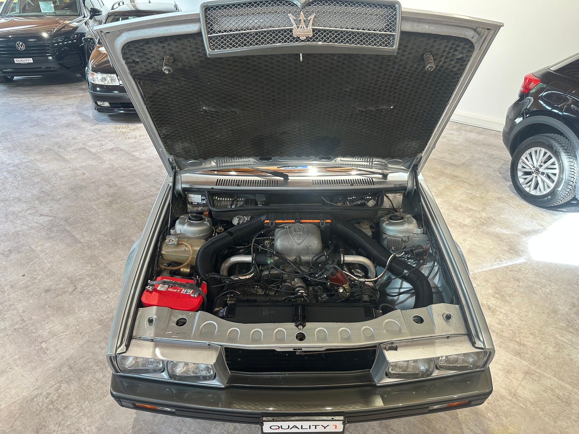 MASERATI Biturbo 2.5 / CH-1. Hand-Fahrzeug / Traumzustand-image-11