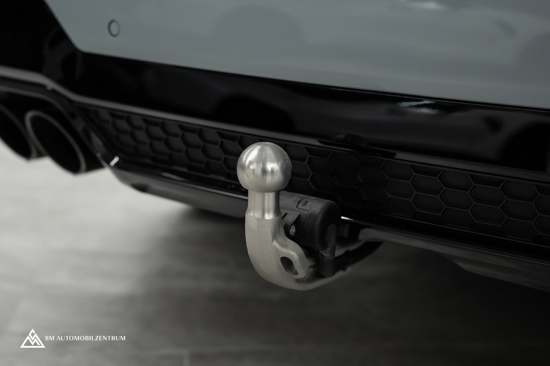 BMW X3 M Competition / Panorama / Laserlight / Carbon Fibre / Sitzbelüftung-image-13