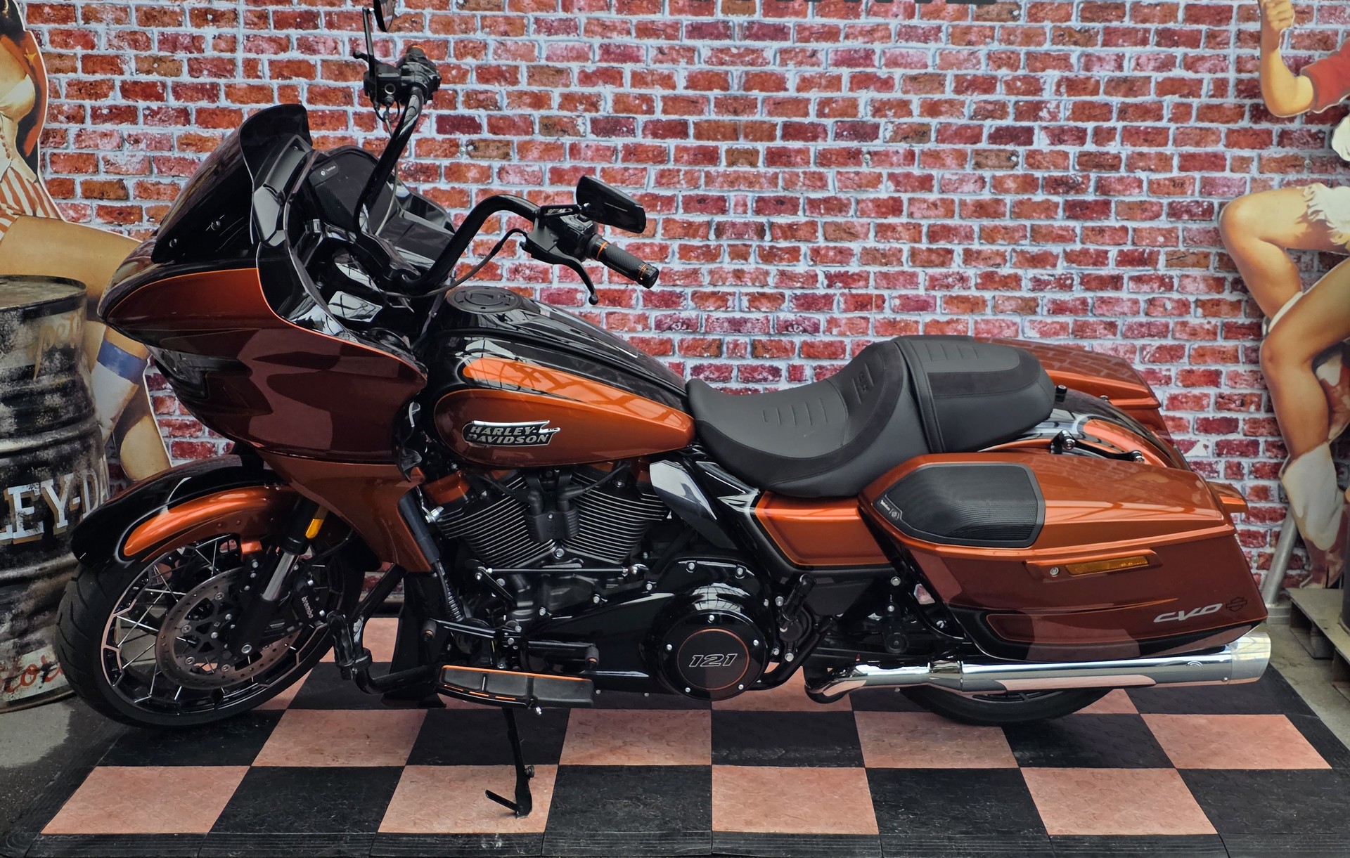 HARLEY-DAVIDSON FLTRXSE Road Glide 121 CVO-image-2