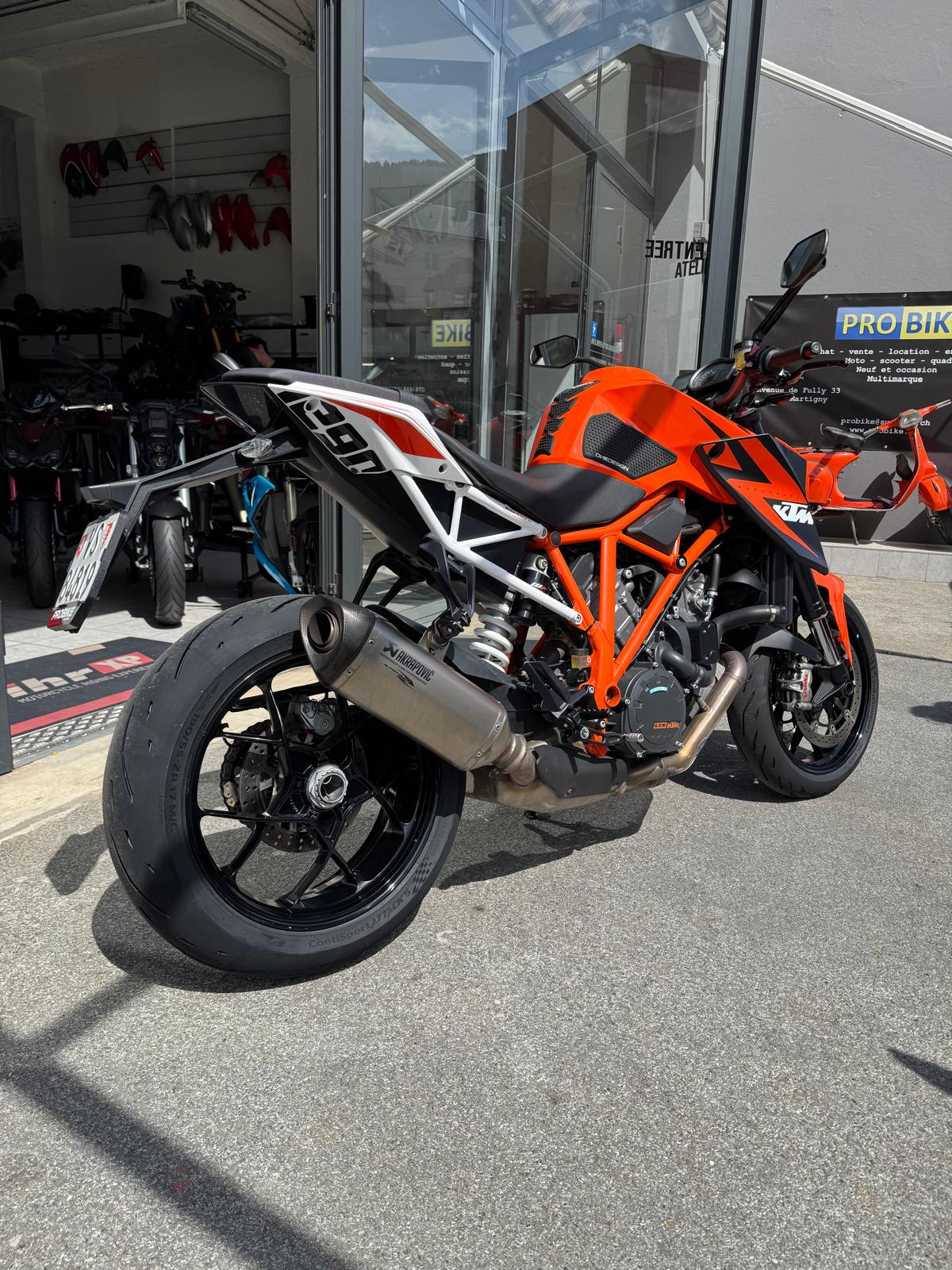 KTM 1290 Super Duke R-image-2