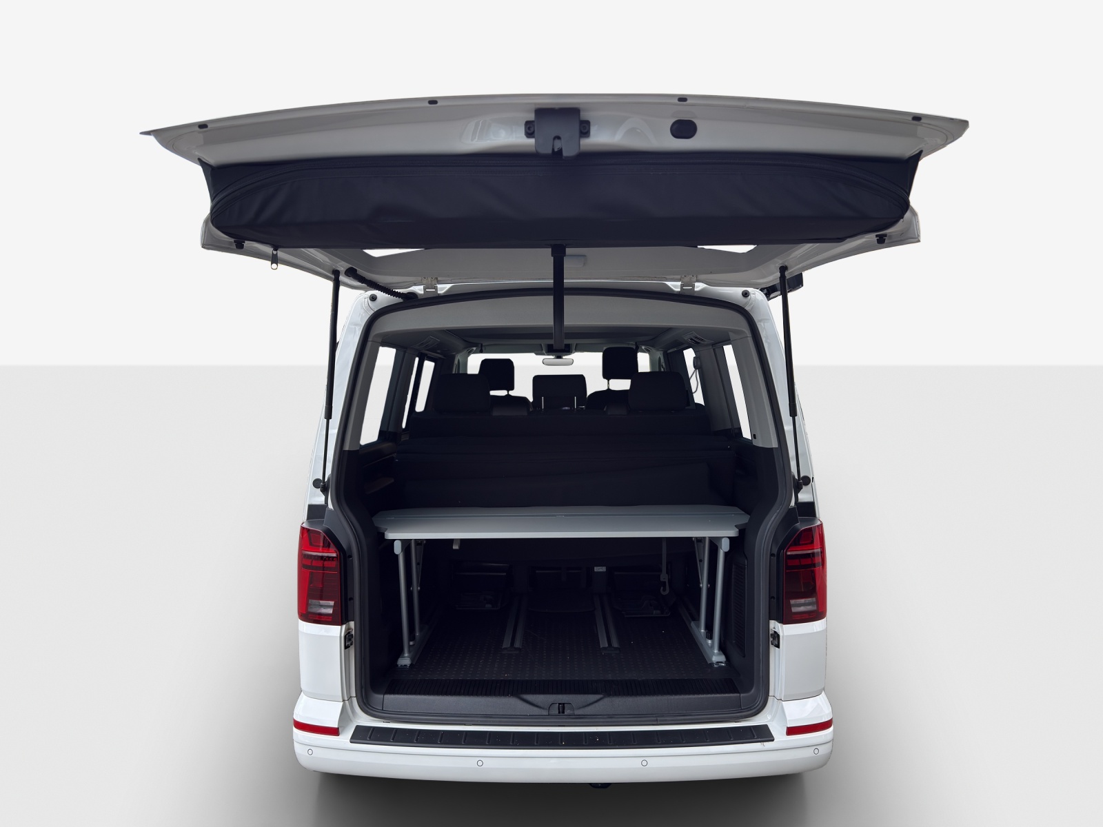 VW T6.1 California 2.0 TDI Beach Liberty-image-12