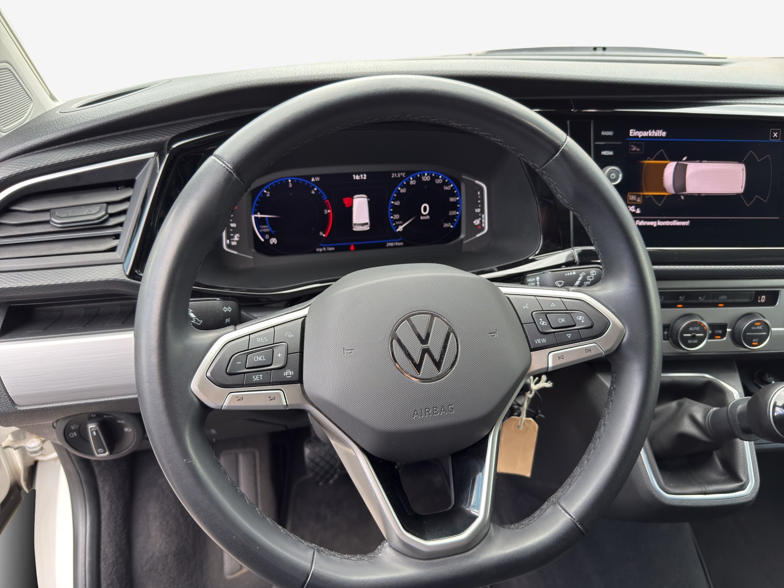 VW T6.1 California 2.0 TDI Beach Liberty-image-9