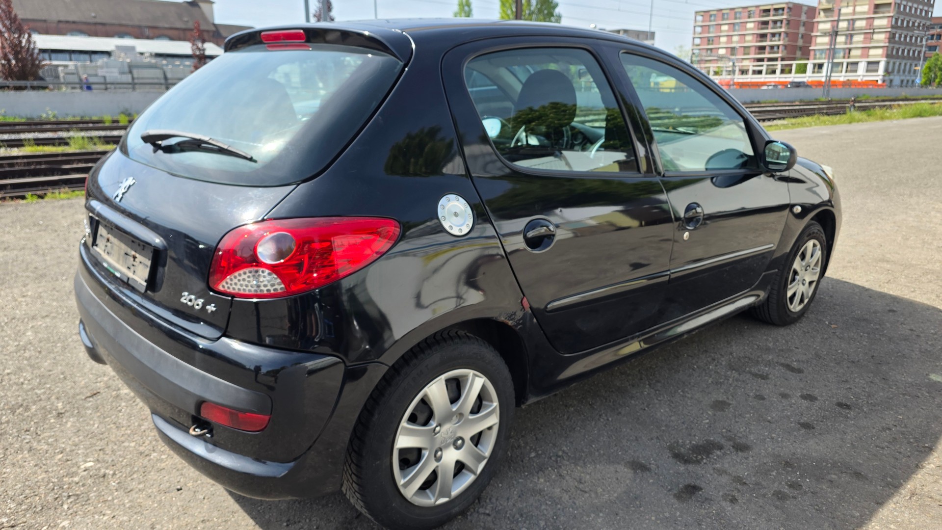 PEUGEOT 206+ 1.4 Trendy-image-4