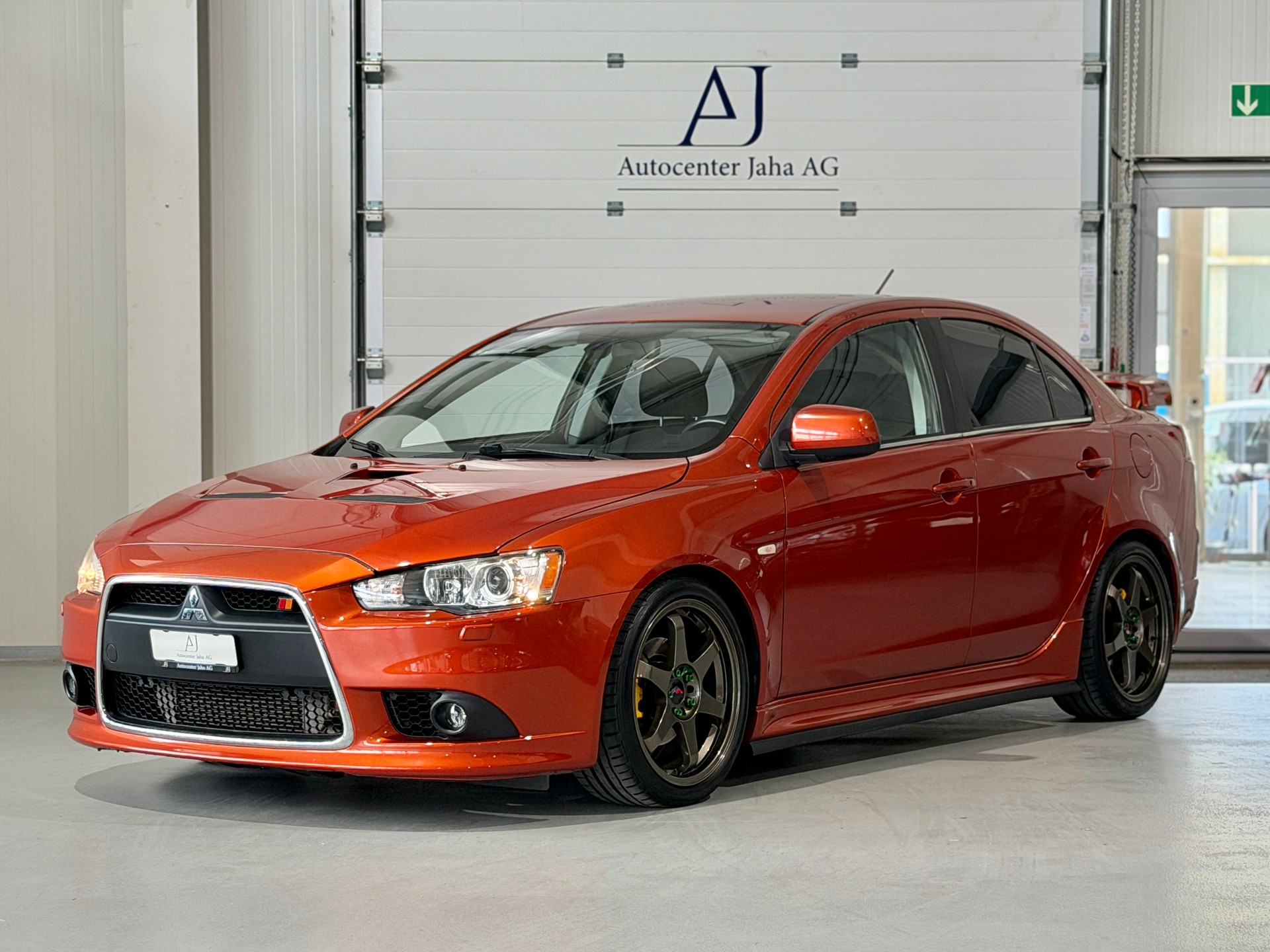 MITSUBISHI Lancer 2.0 Ralliart S 4WD TC-SST-showroom-element-2