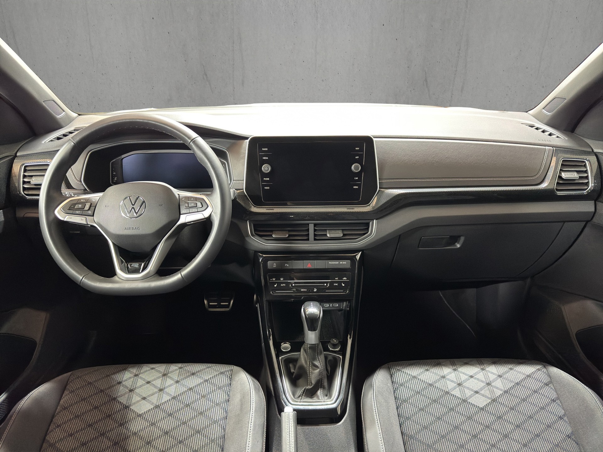 VW T-Cross 1.5 TSI EVO ACT R-Line DSG-image-10