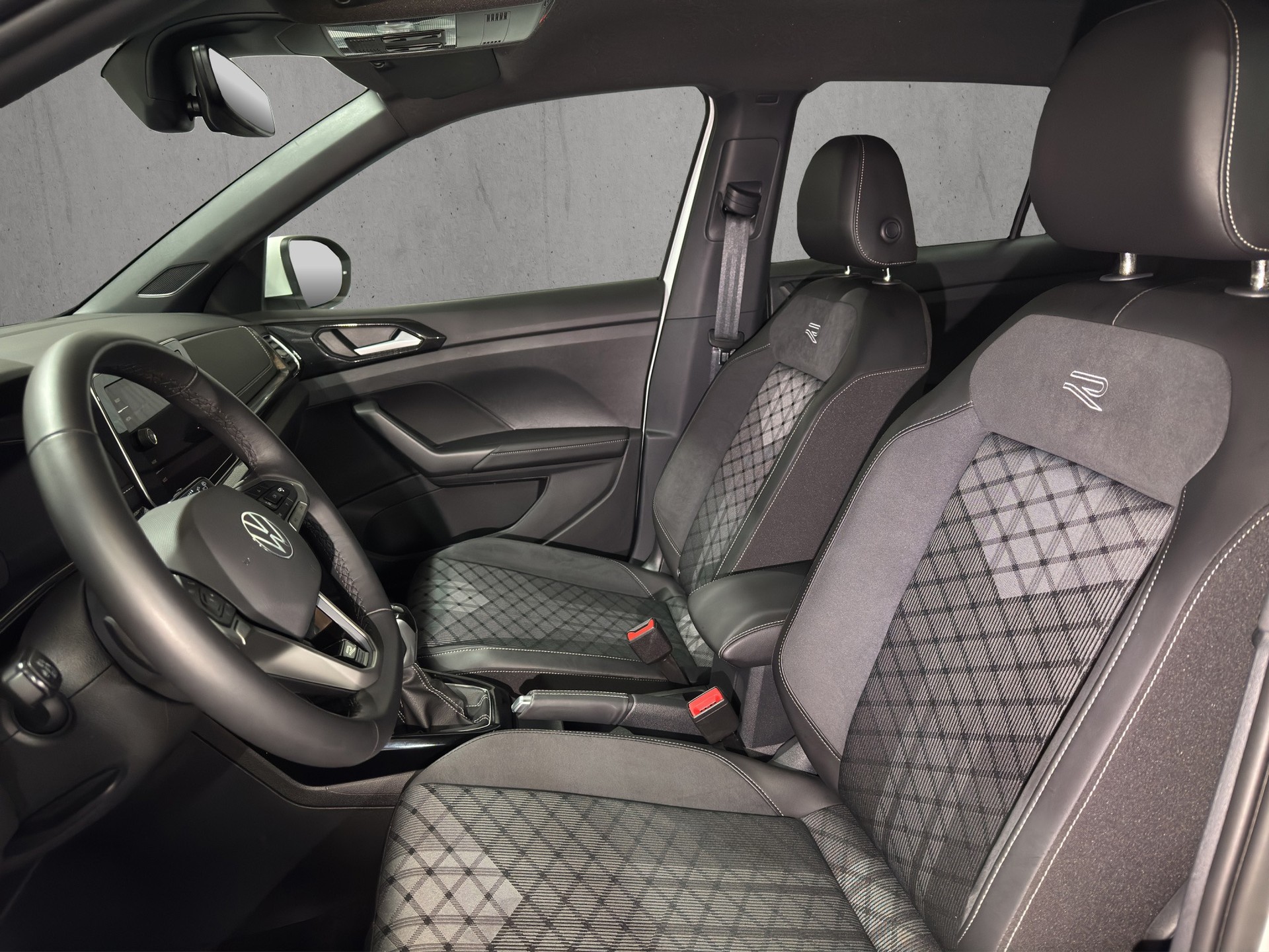 VW T-Cross 1.5 TSI EVO ACT R-Line DSG-image-7