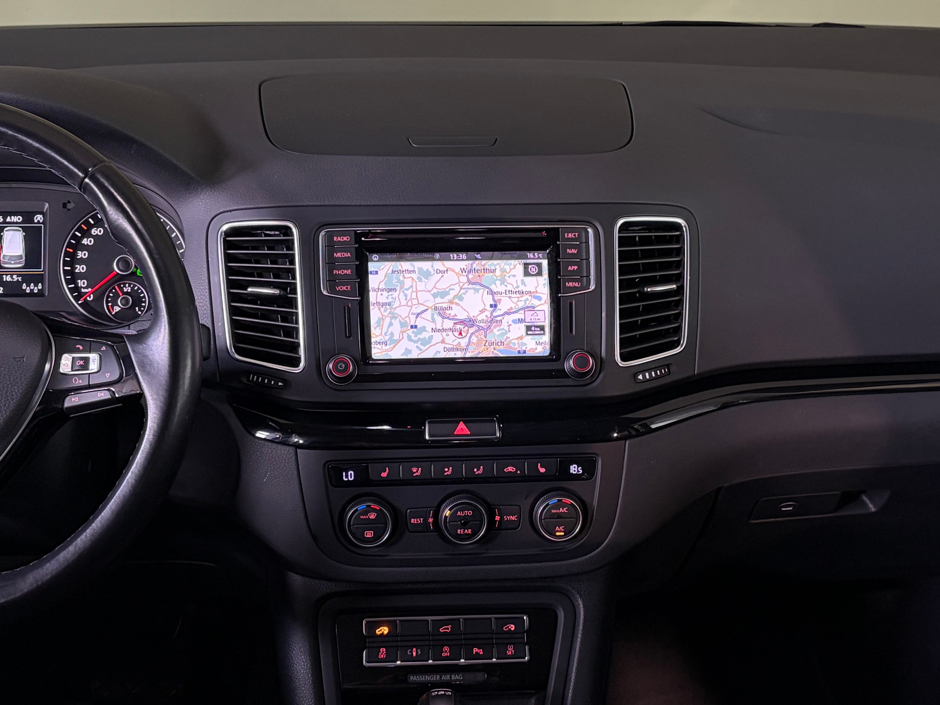 VW Sharan 2.0 TDI BMT Final Edition 4Motion DSG*7Plätzer*2 Kindersitze*Anhängerkupplung*-image-20