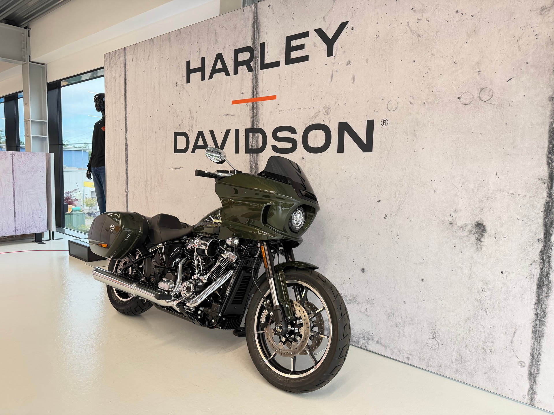 HARLEY-DAVIDSON FXLRST Low Rider ST 117-image-1