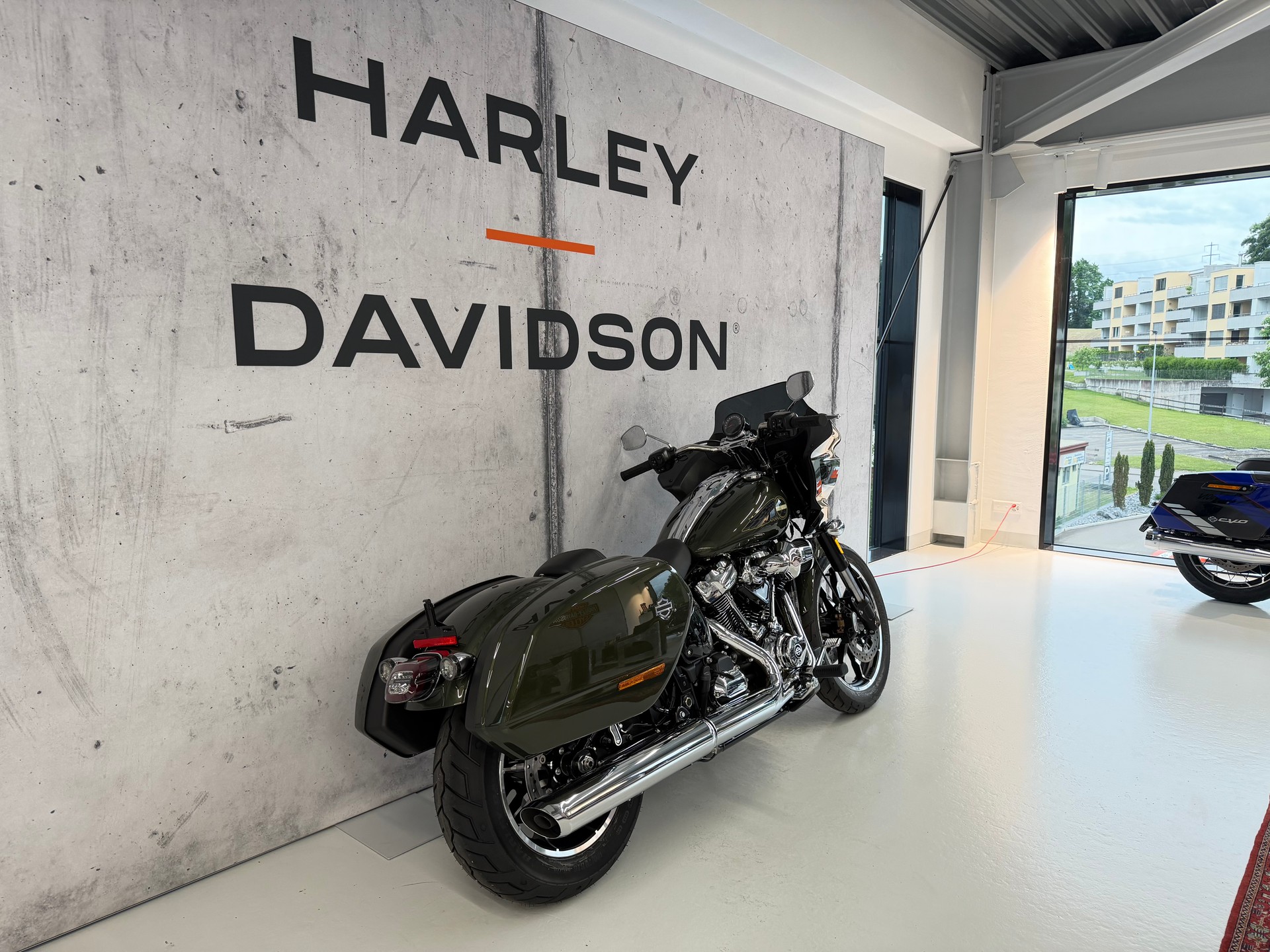 HARLEY-DAVIDSON FXLRST Low Rider ST 117-image-2