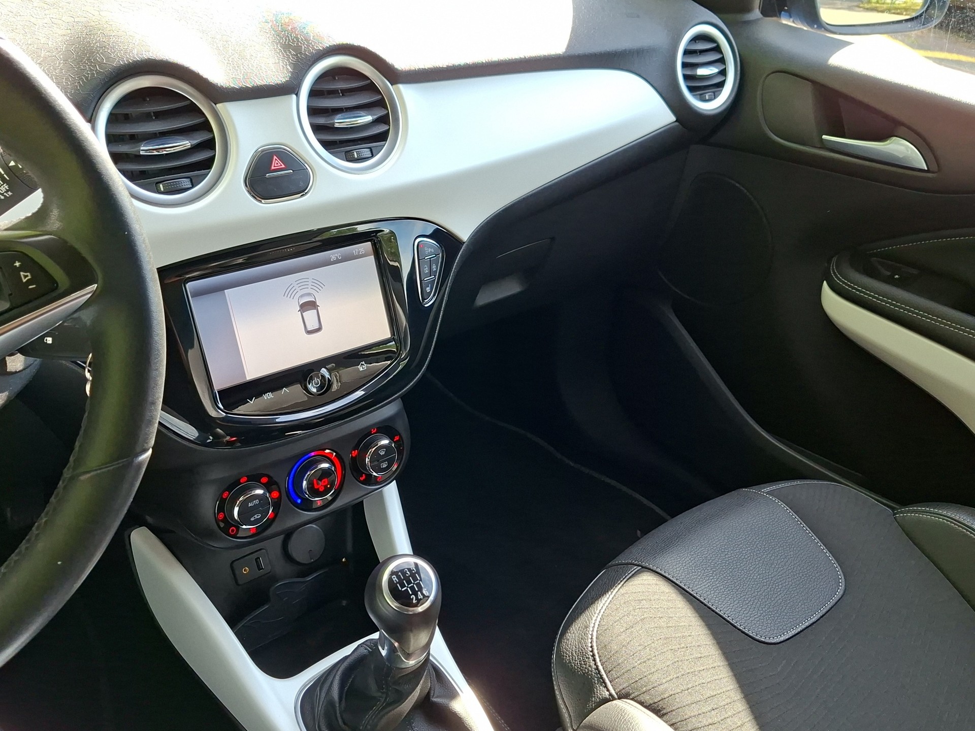 OPEL Adam 1.0 ecoFLEX Turbo ROCKS-image-12